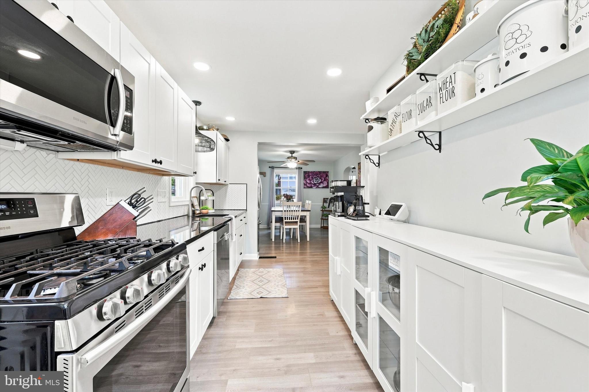 808 STANBRIDGE ROAD
