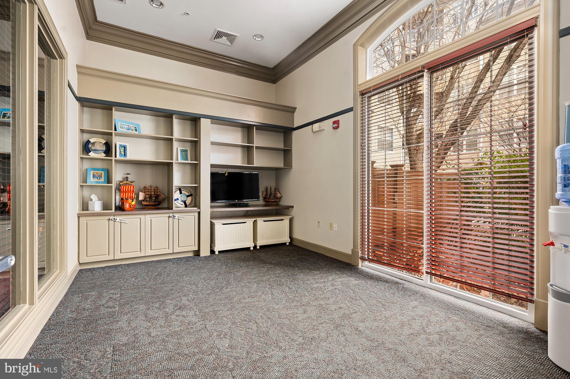 HIGH VIEW AT HUNT VALLEY - Residential