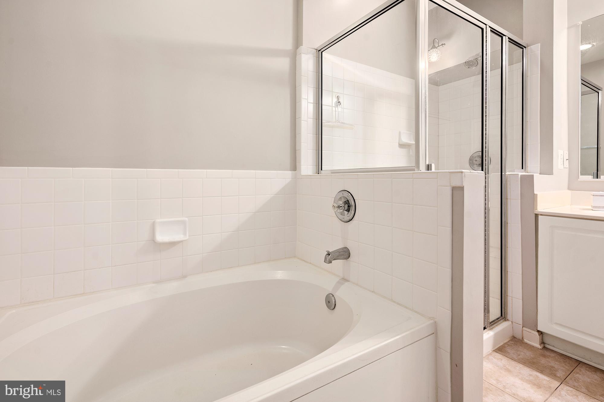 HIGH VIEW AT HUNT VALLEY - Residential