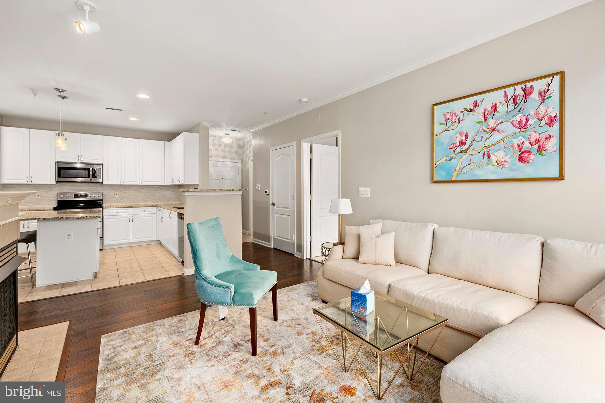 HIGH VIEW AT HUNT VALLEY - Residential