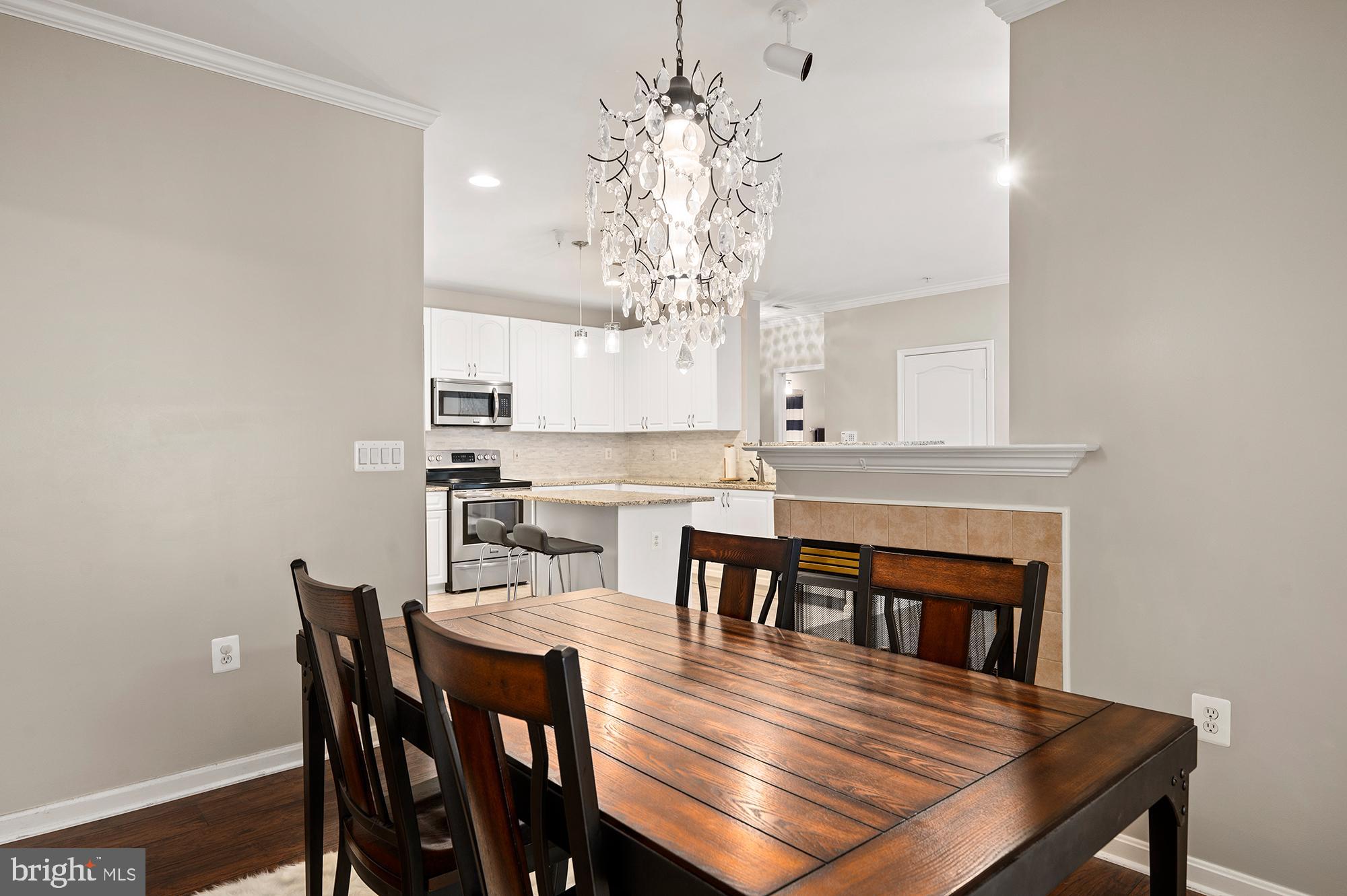 HIGH VIEW AT HUNT VALLEY - Residential