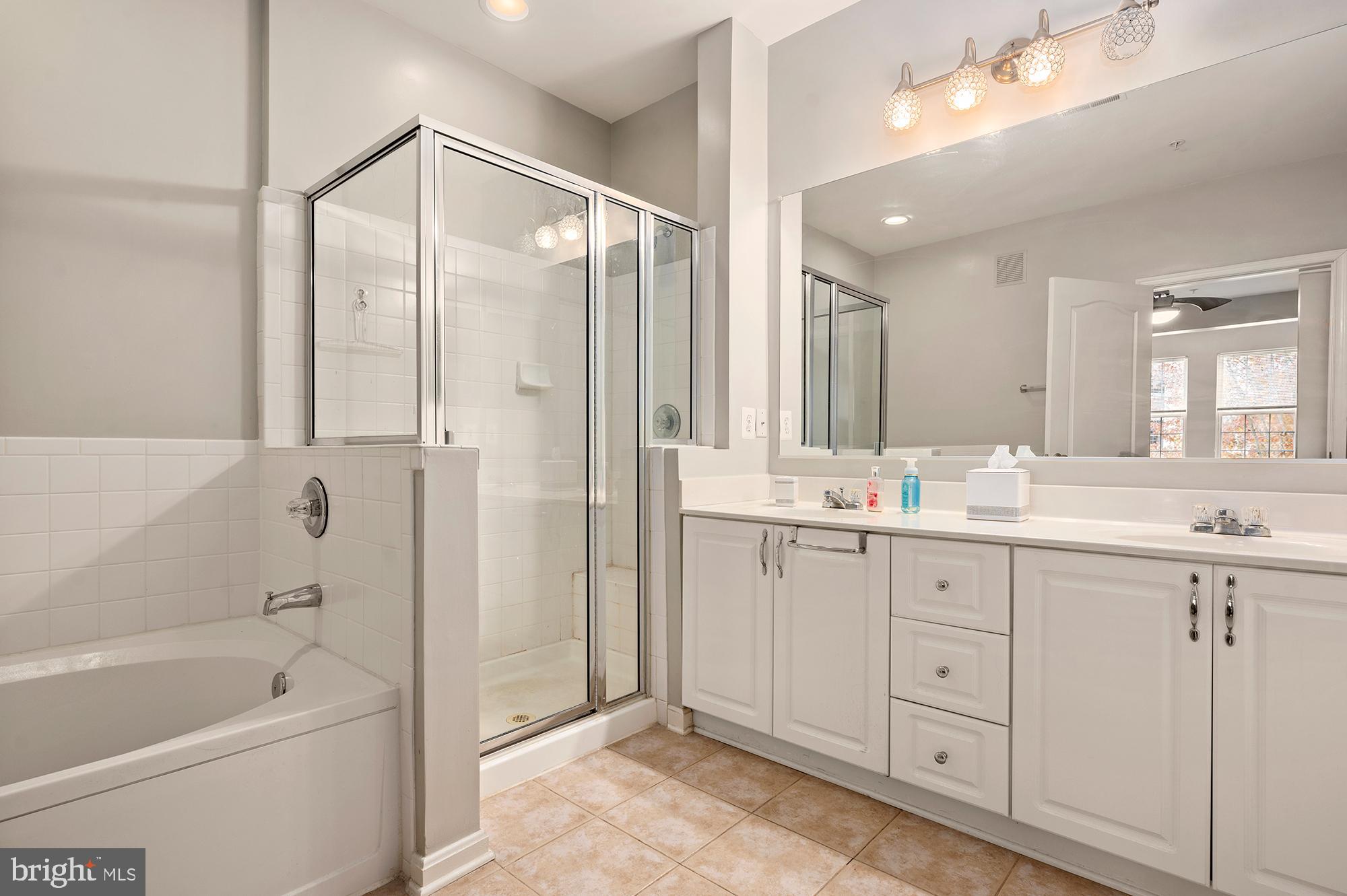 HIGH VIEW AT HUNT VALLEY - Residential