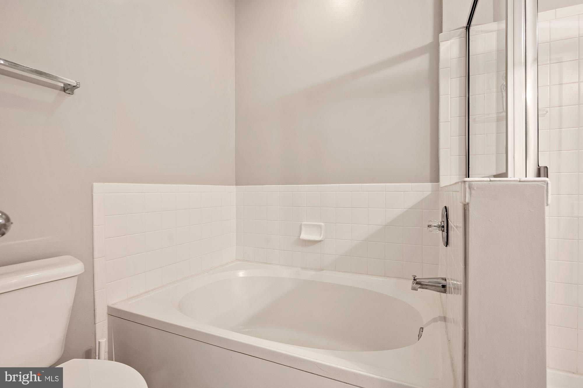 HIGH VIEW AT HUNT VALLEY - Residential