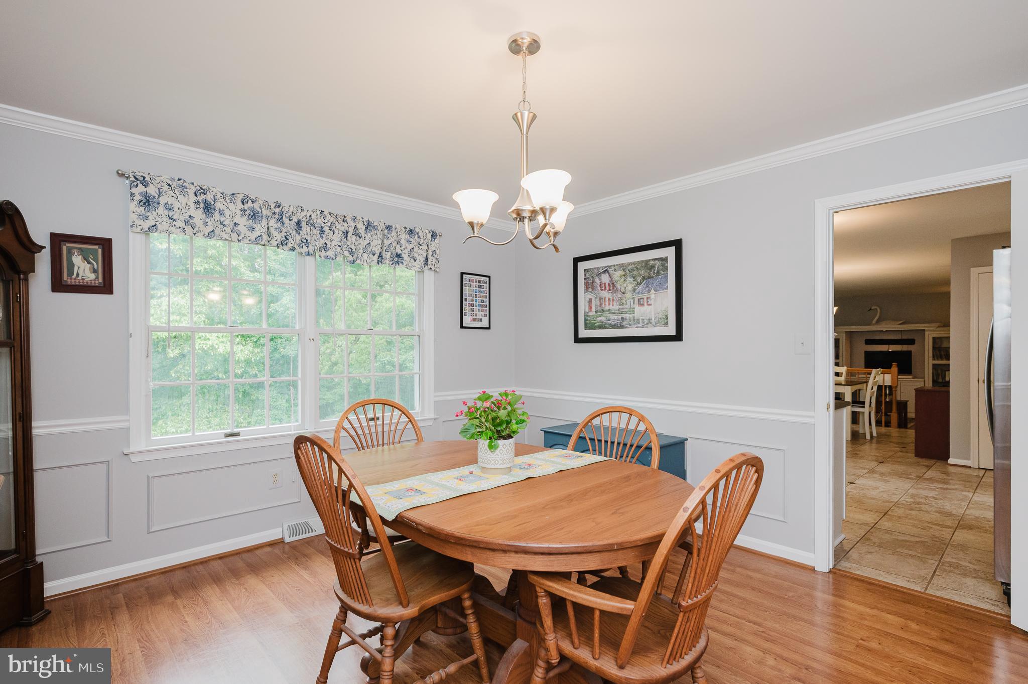 FOREST LAKES - Residential