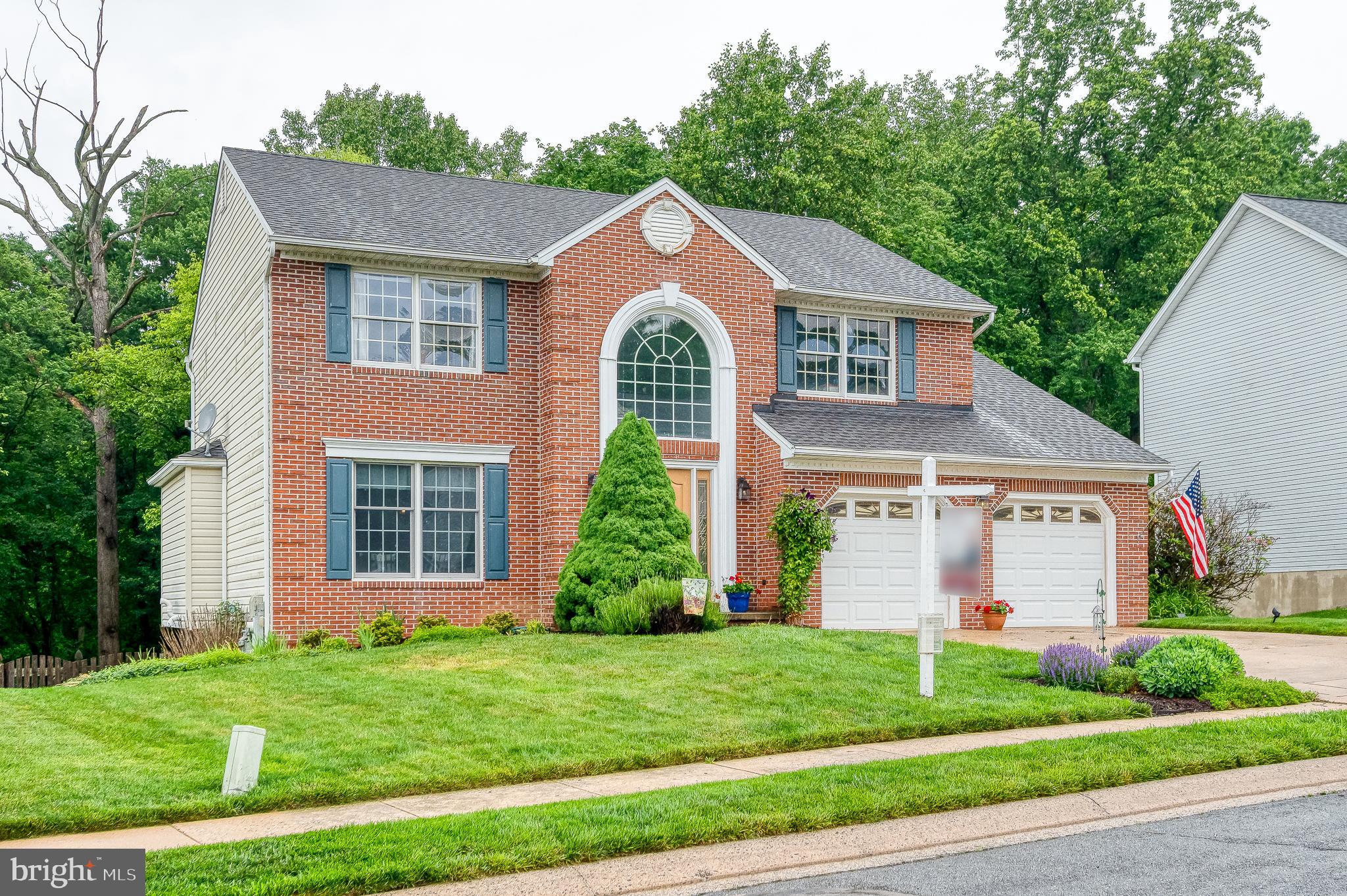 FOREST LAKES - Residential