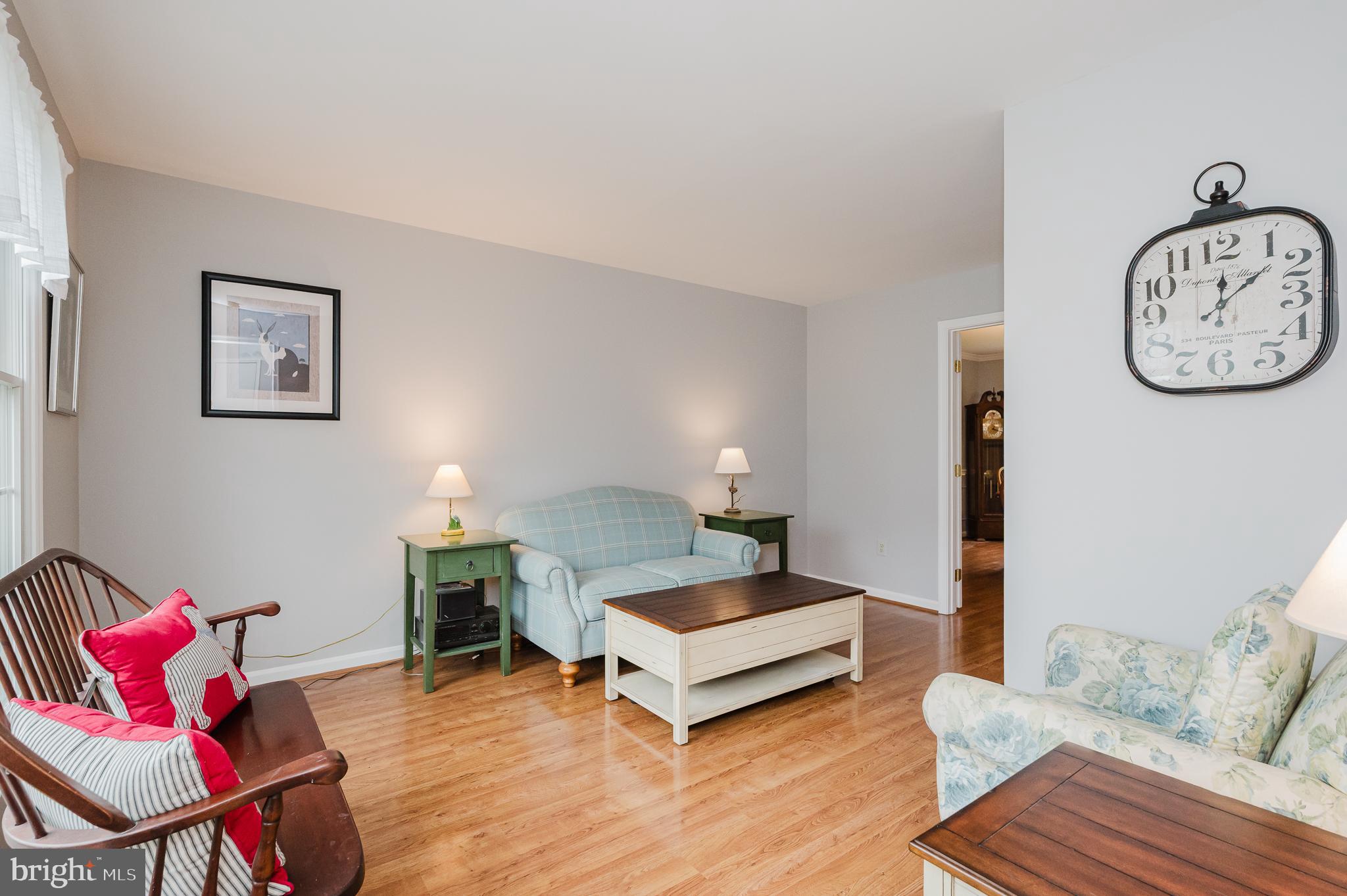 FOREST LAKES - Residential