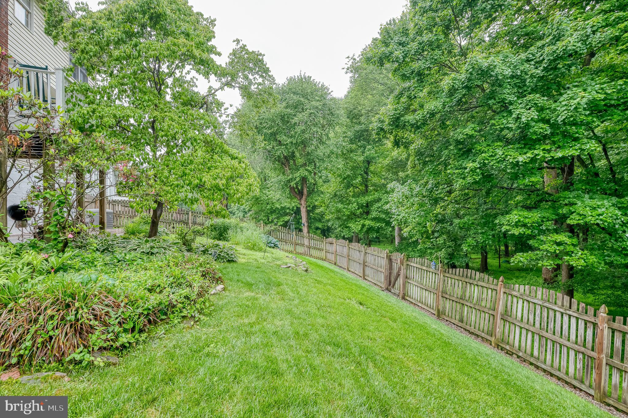 FOREST LAKES - Residential