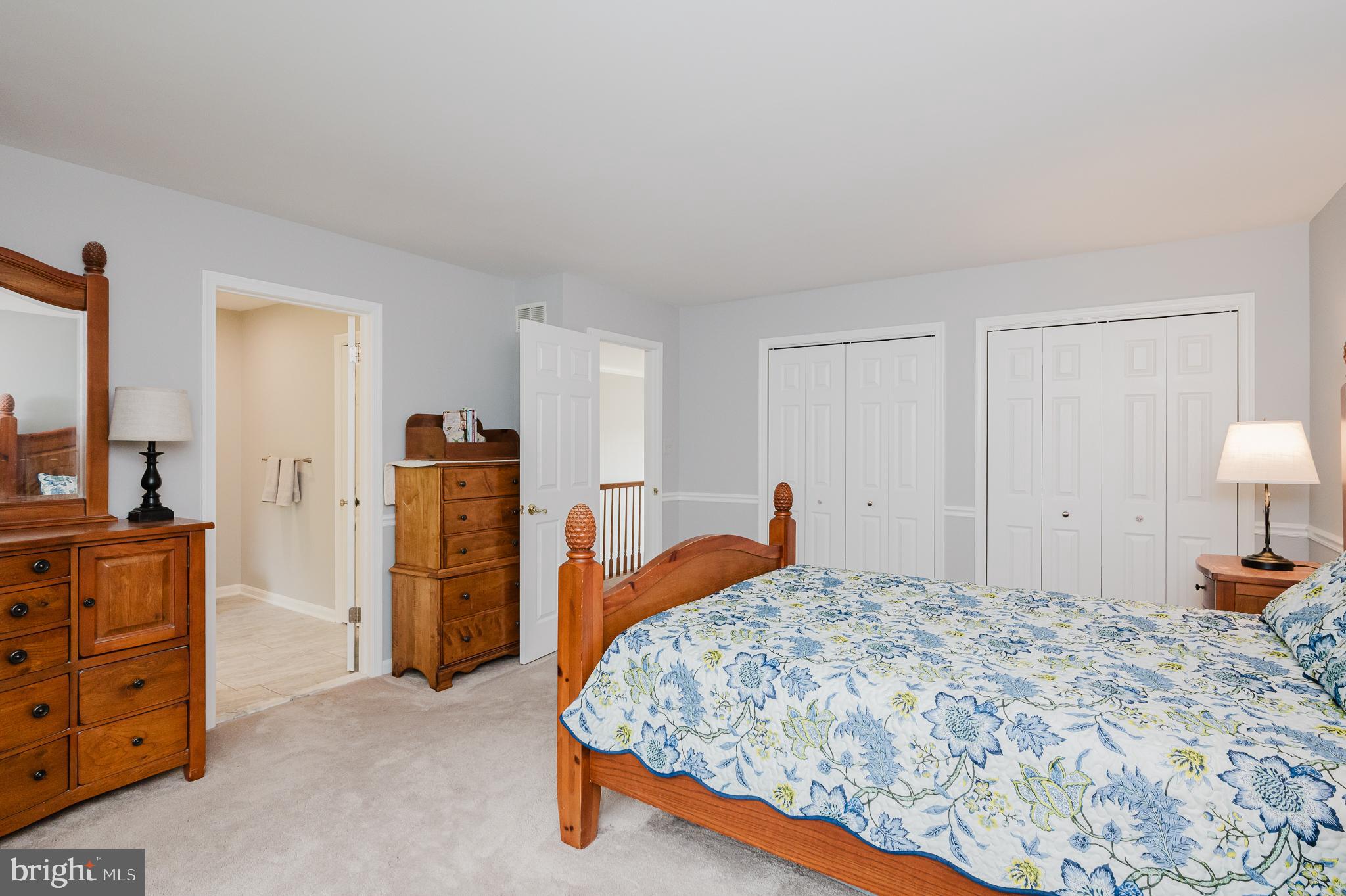 FOREST LAKES - Residential