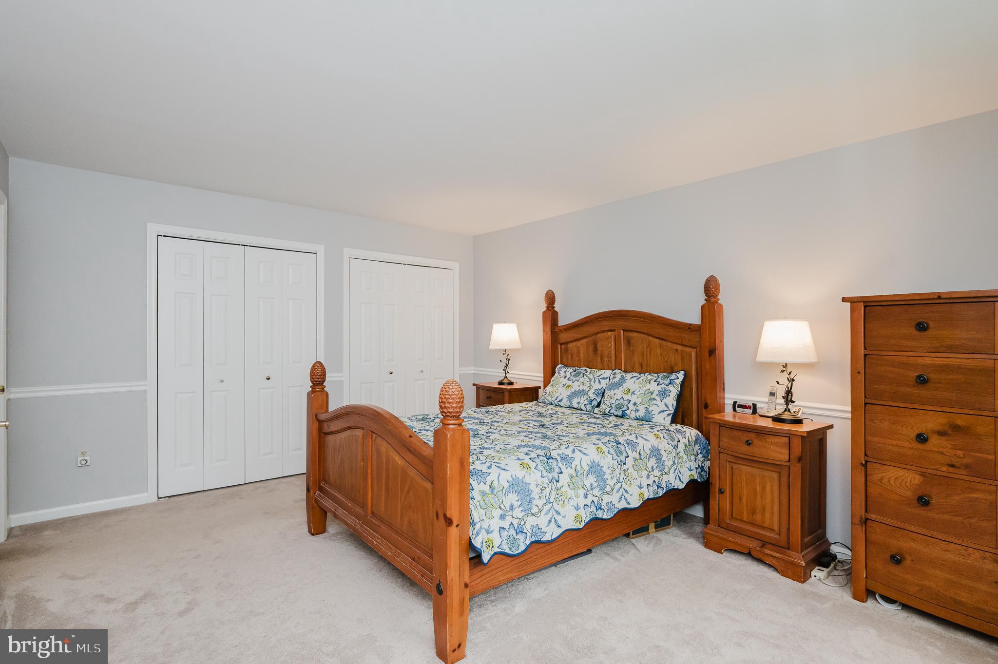 FOREST LAKES - Residential