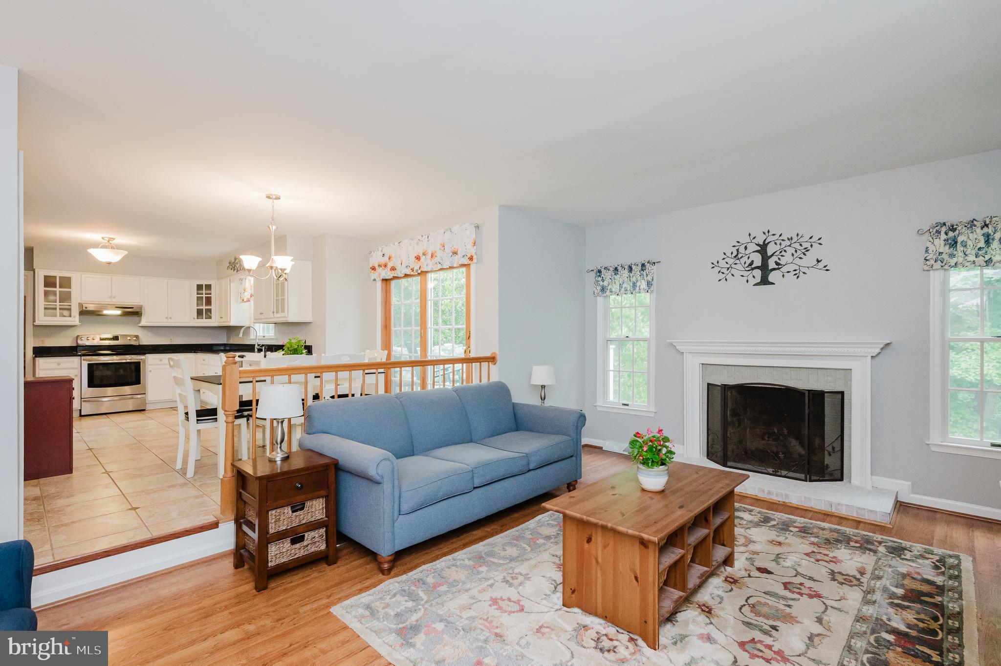 FOREST LAKES - Residential