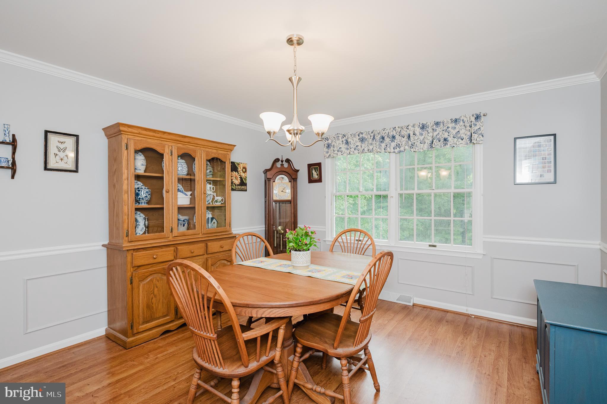 FOREST LAKES - Residential