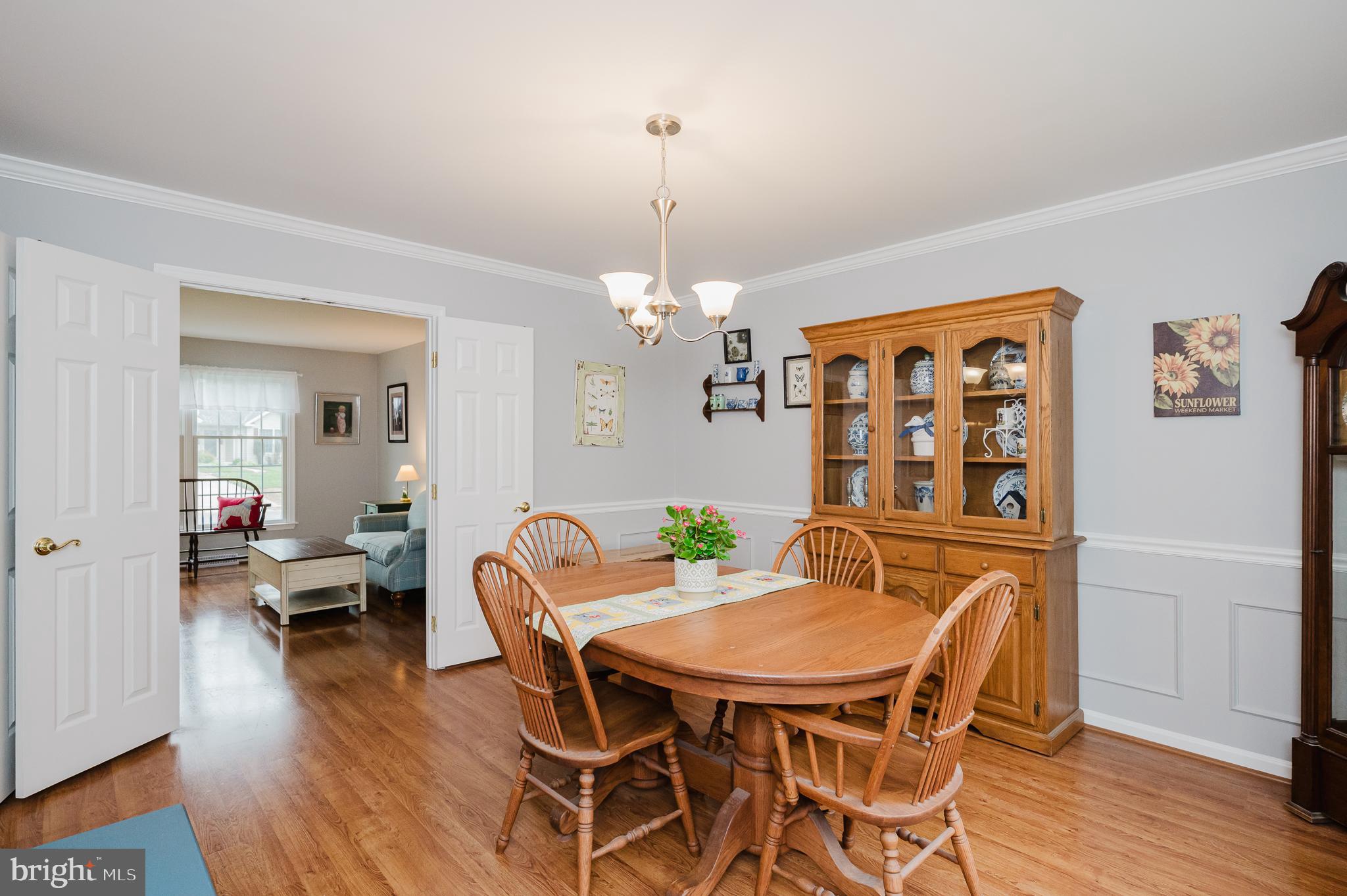 FOREST LAKES - Residential