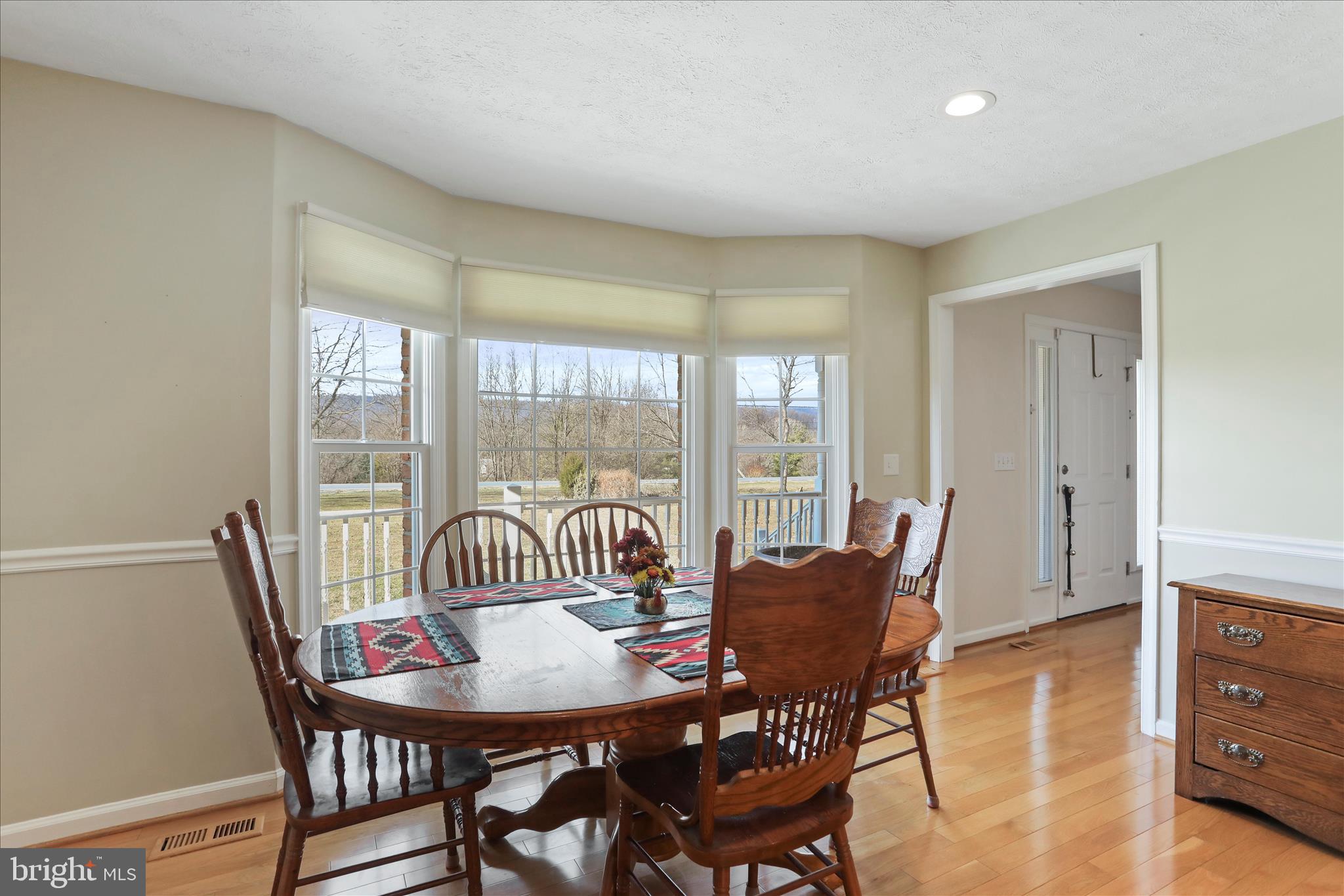 CORNERSTONE - Residential