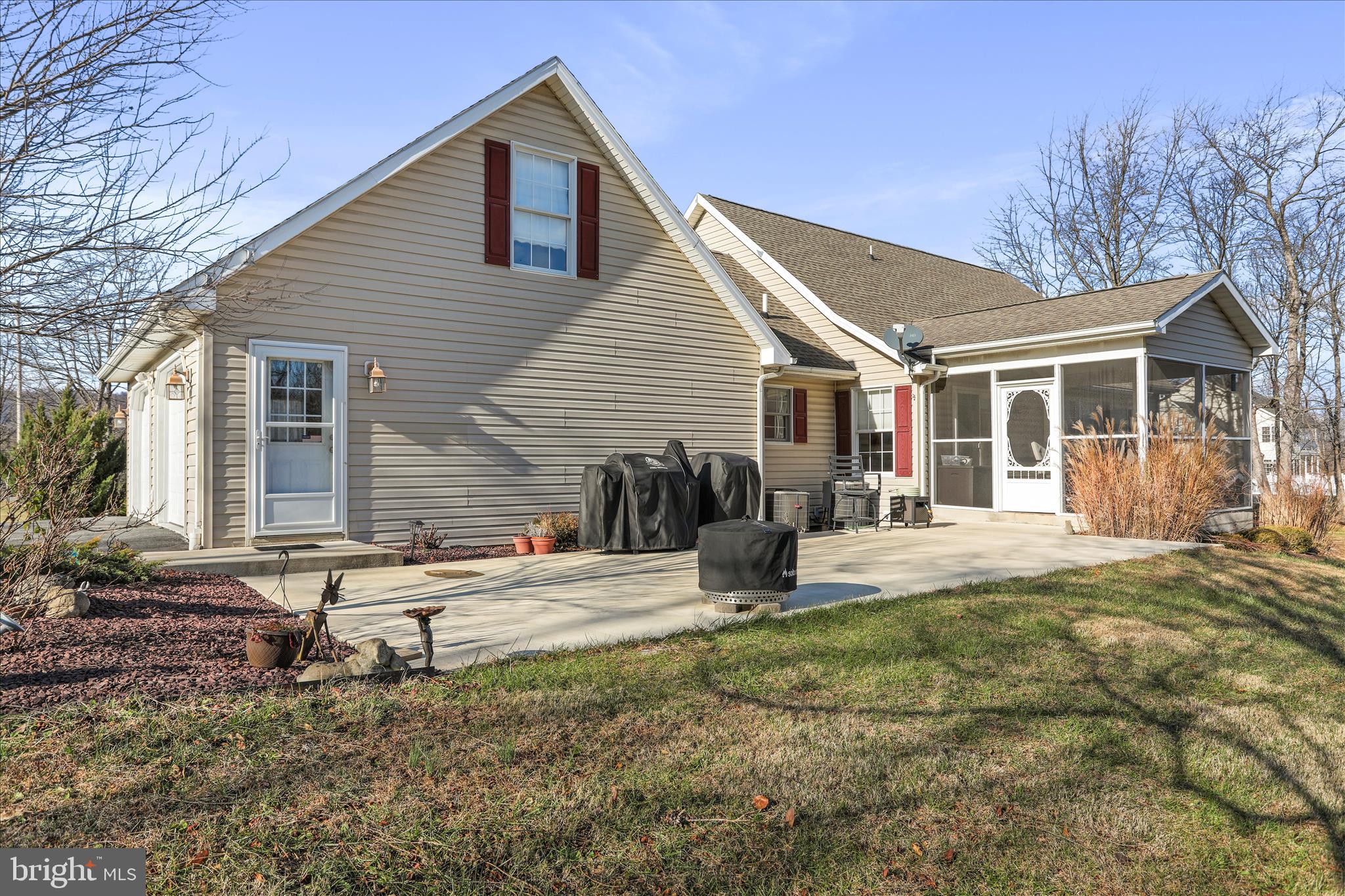 CORNERSTONE - Residential