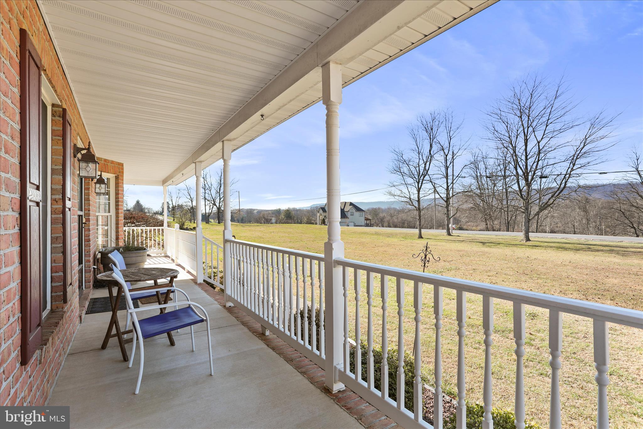 CORNERSTONE - Residential