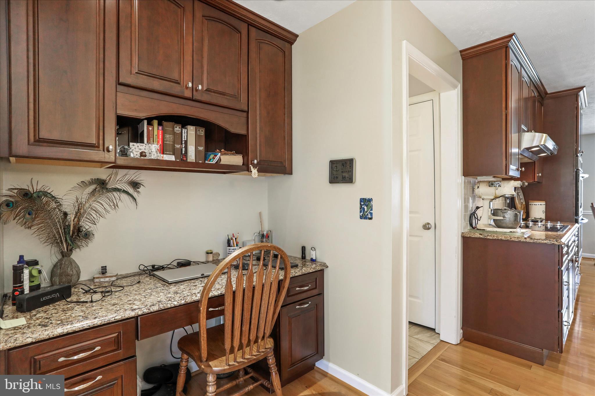 CORNERSTONE - Residential