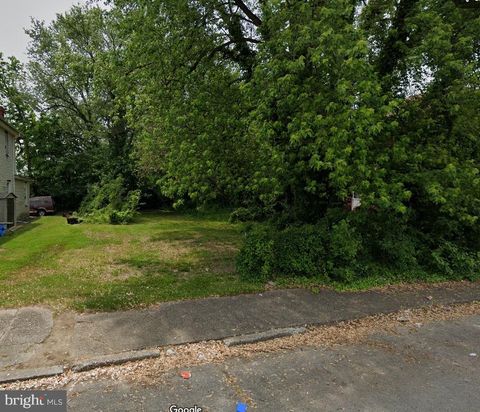 Vacant Land For Sale - 32 Walnut Street<br/> PENNS GROVE, NJ 08069