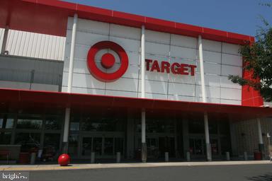 SKYLINE PLAZA - Residential Lease