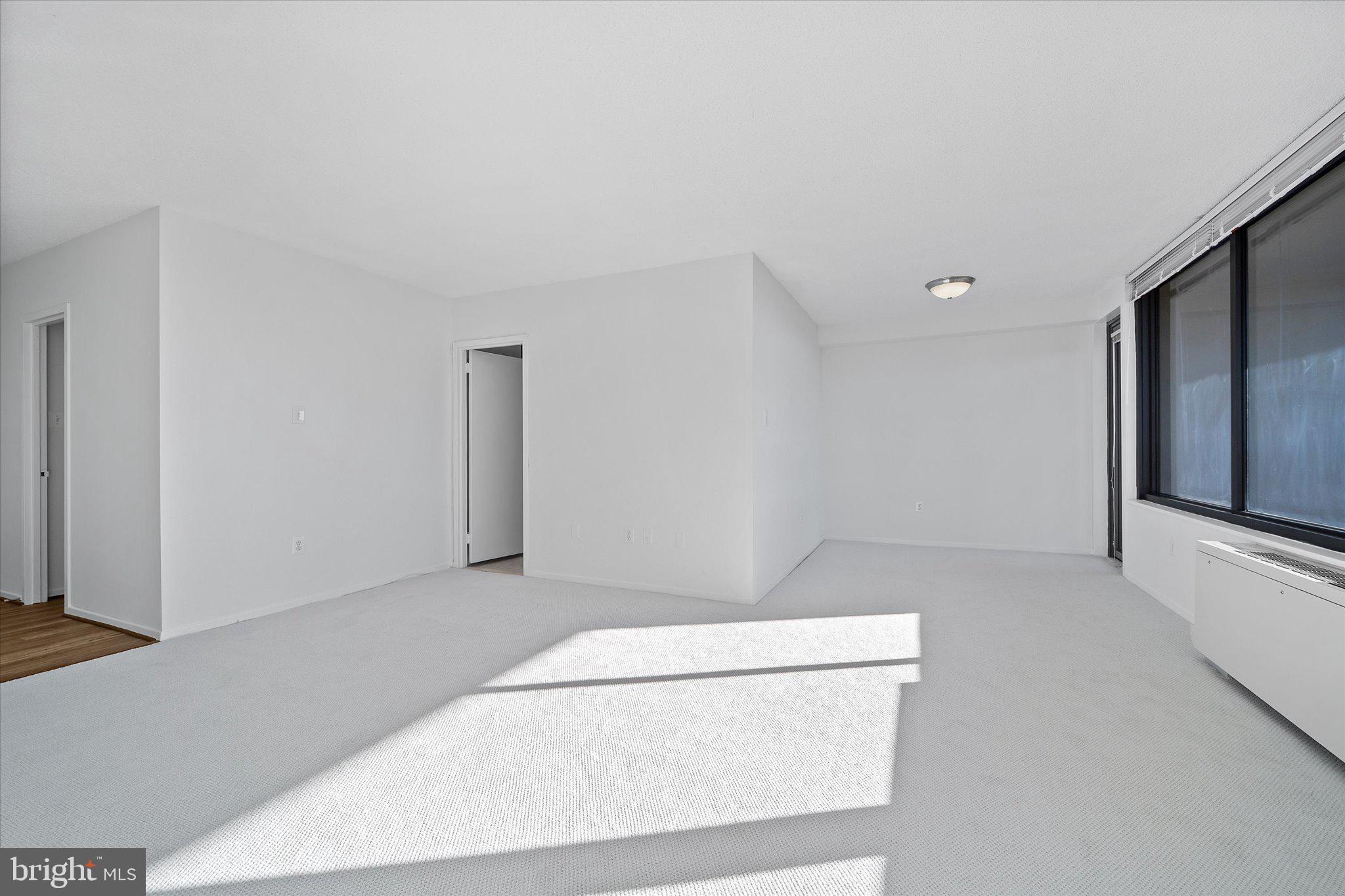 SKYLINE PLAZA - Residential Lease