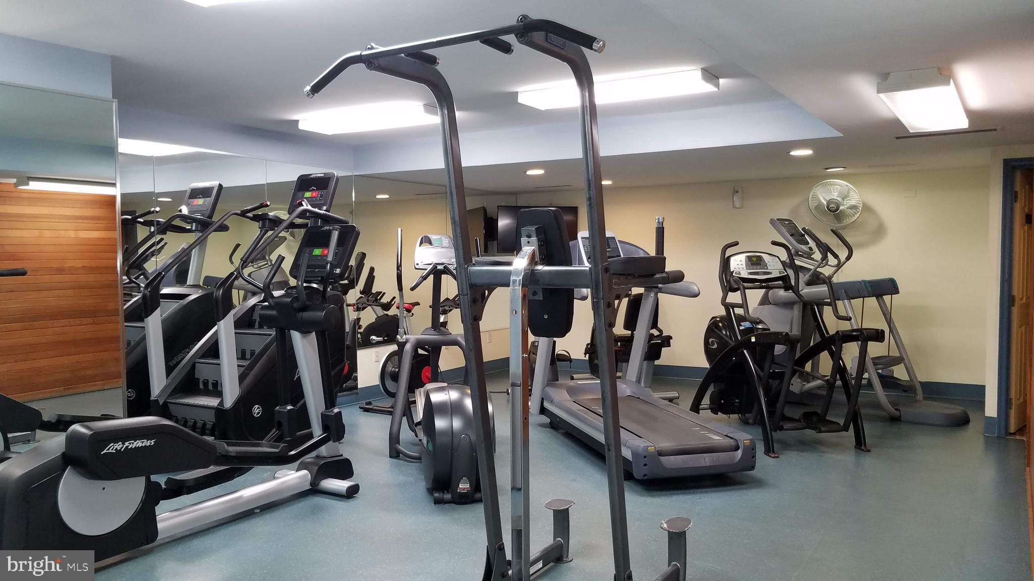 SKYLINE PLAZA - Residential Lease