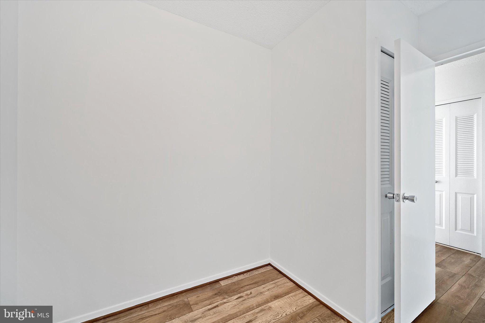 SKYLINE PLAZA - Residential Lease