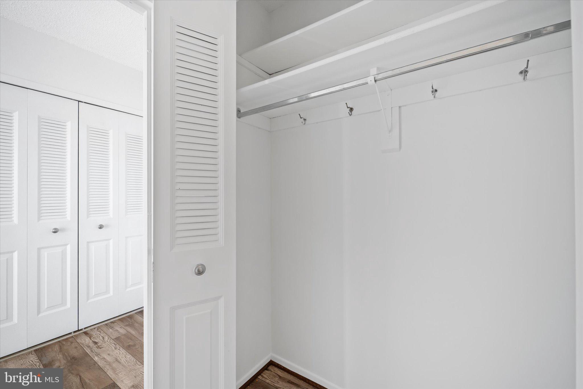 SKYLINE PLAZA - Residential Lease