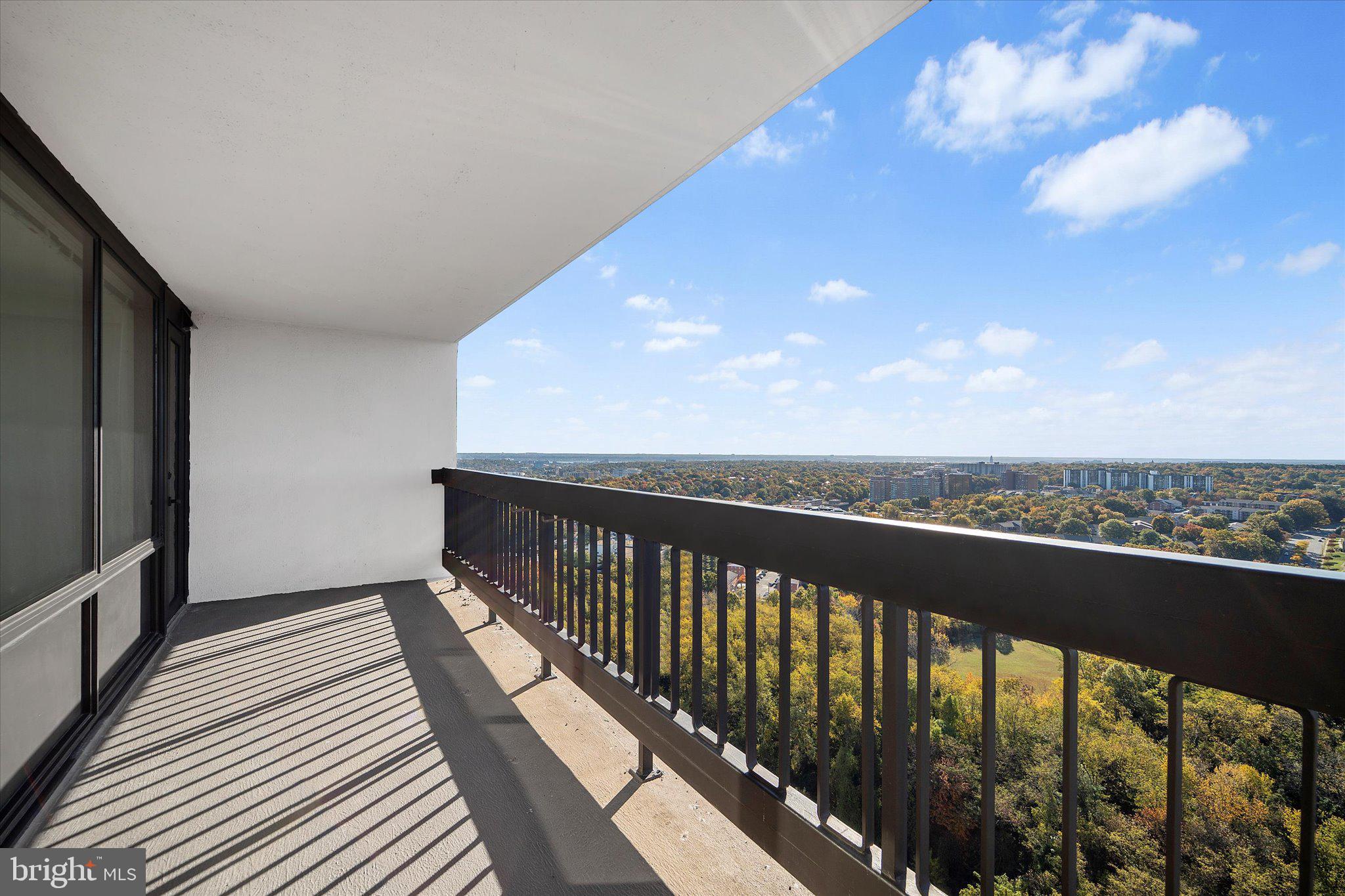 SKYLINE PLAZA - Residential Lease