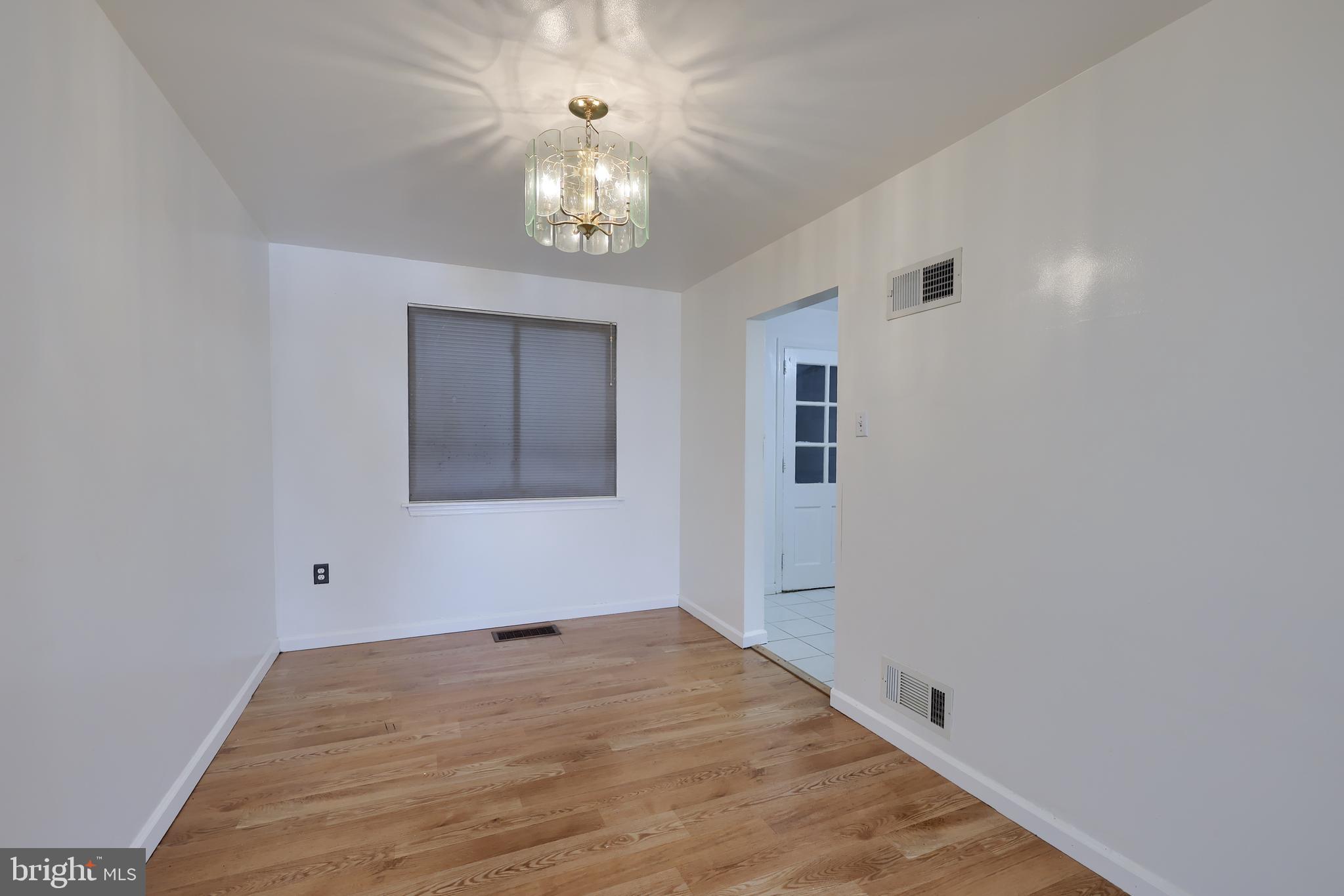 LANCASTER - Residential