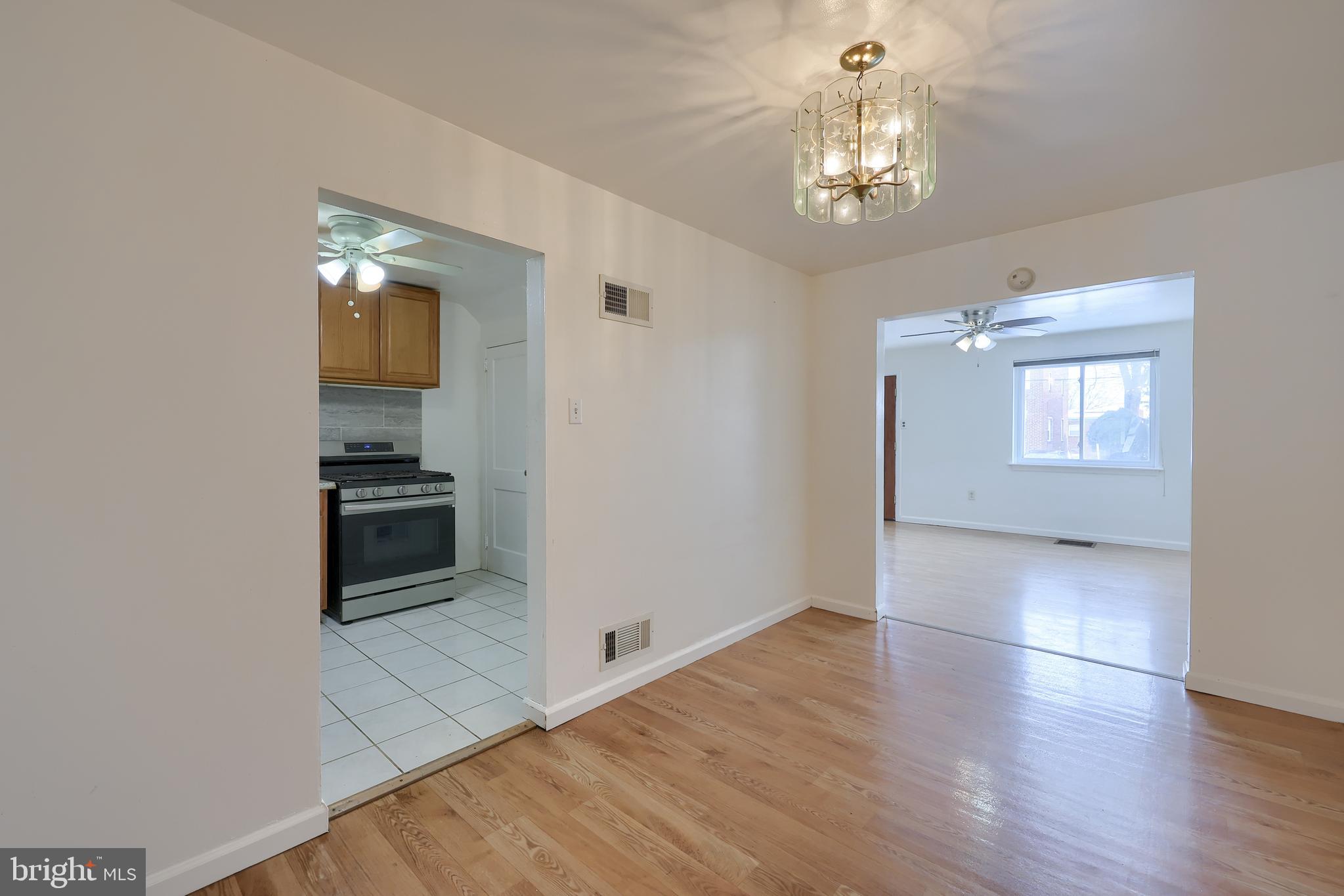 LANCASTER - Residential