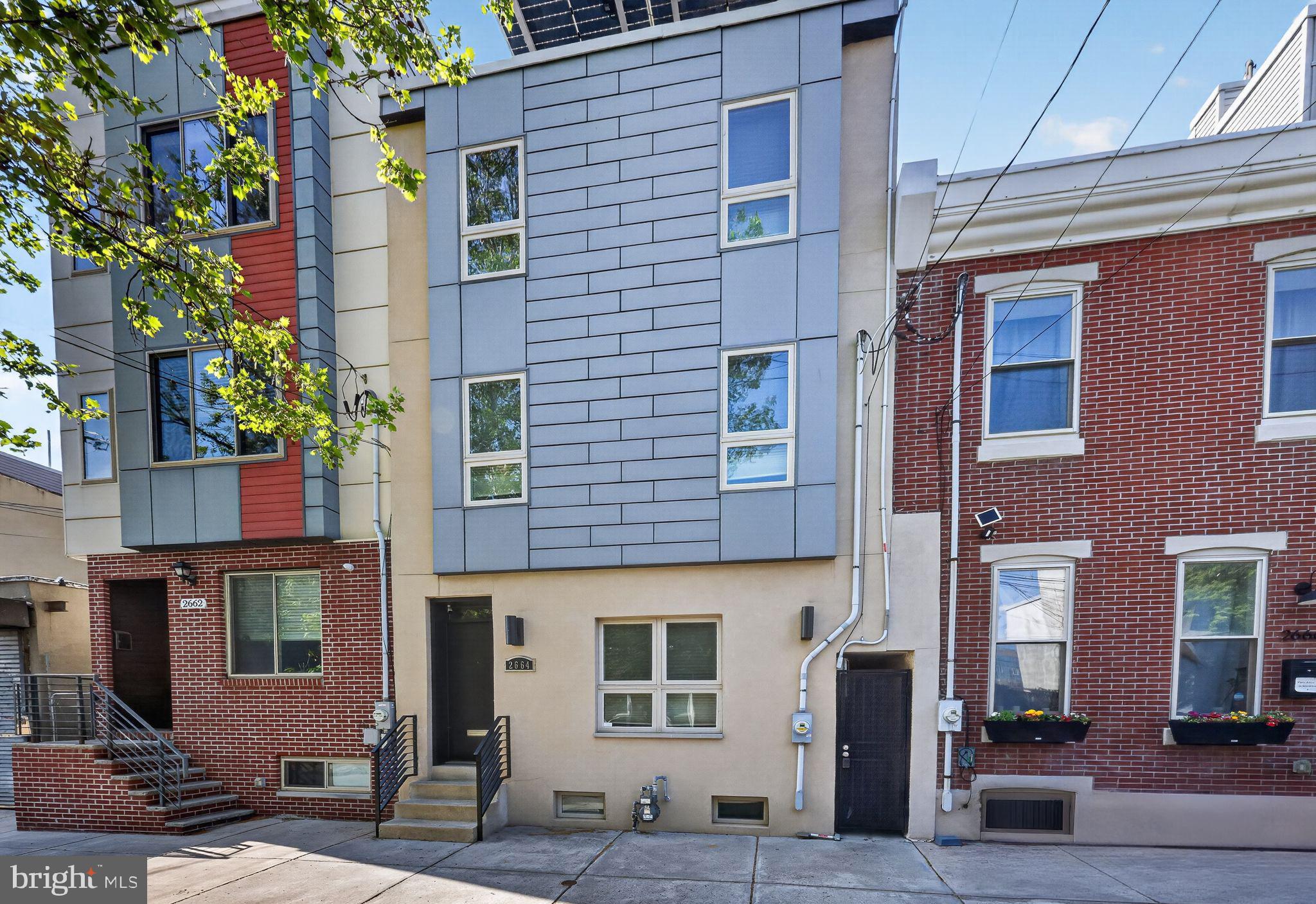 EAST KENSINGTON - Residential