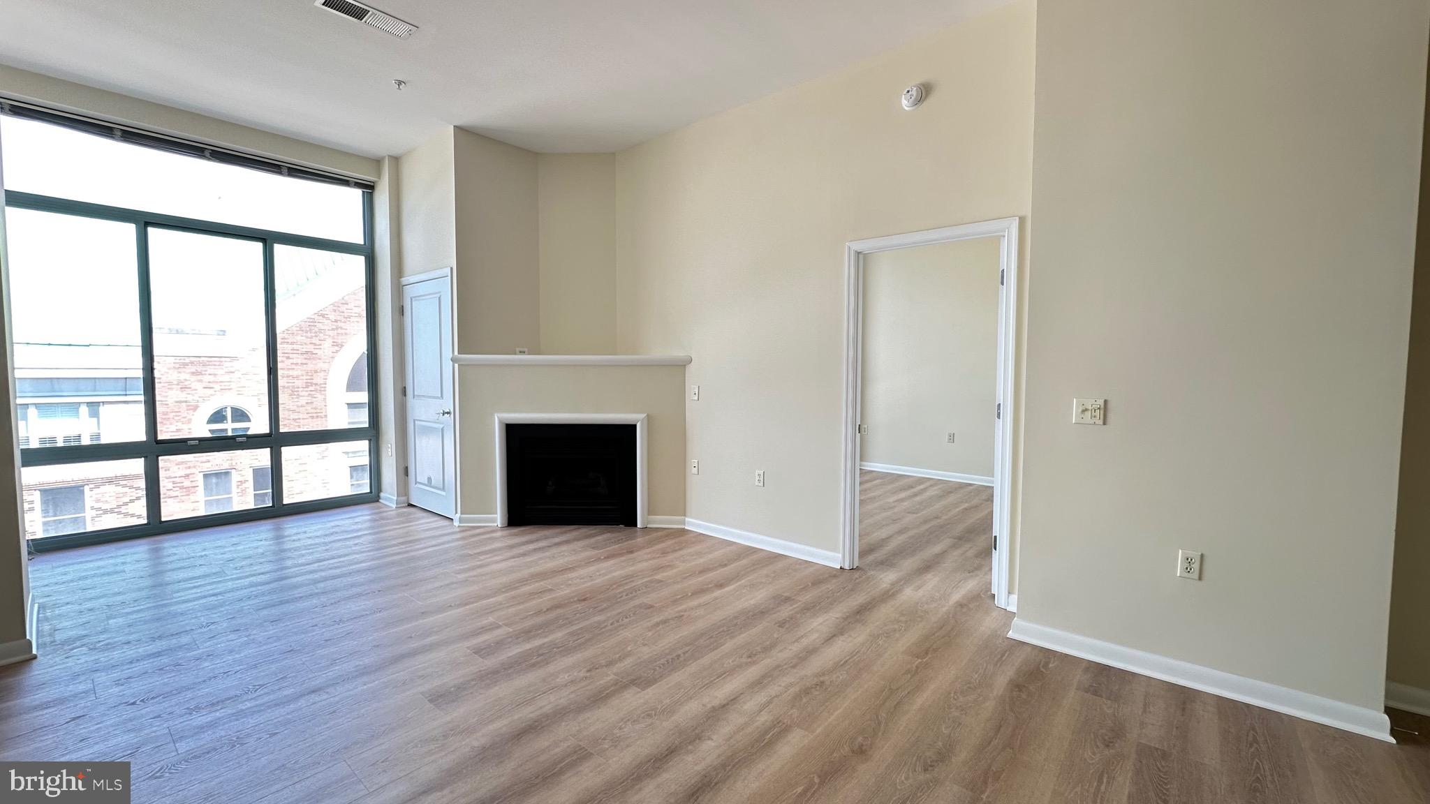 851 N GLEBE ROAD PH07