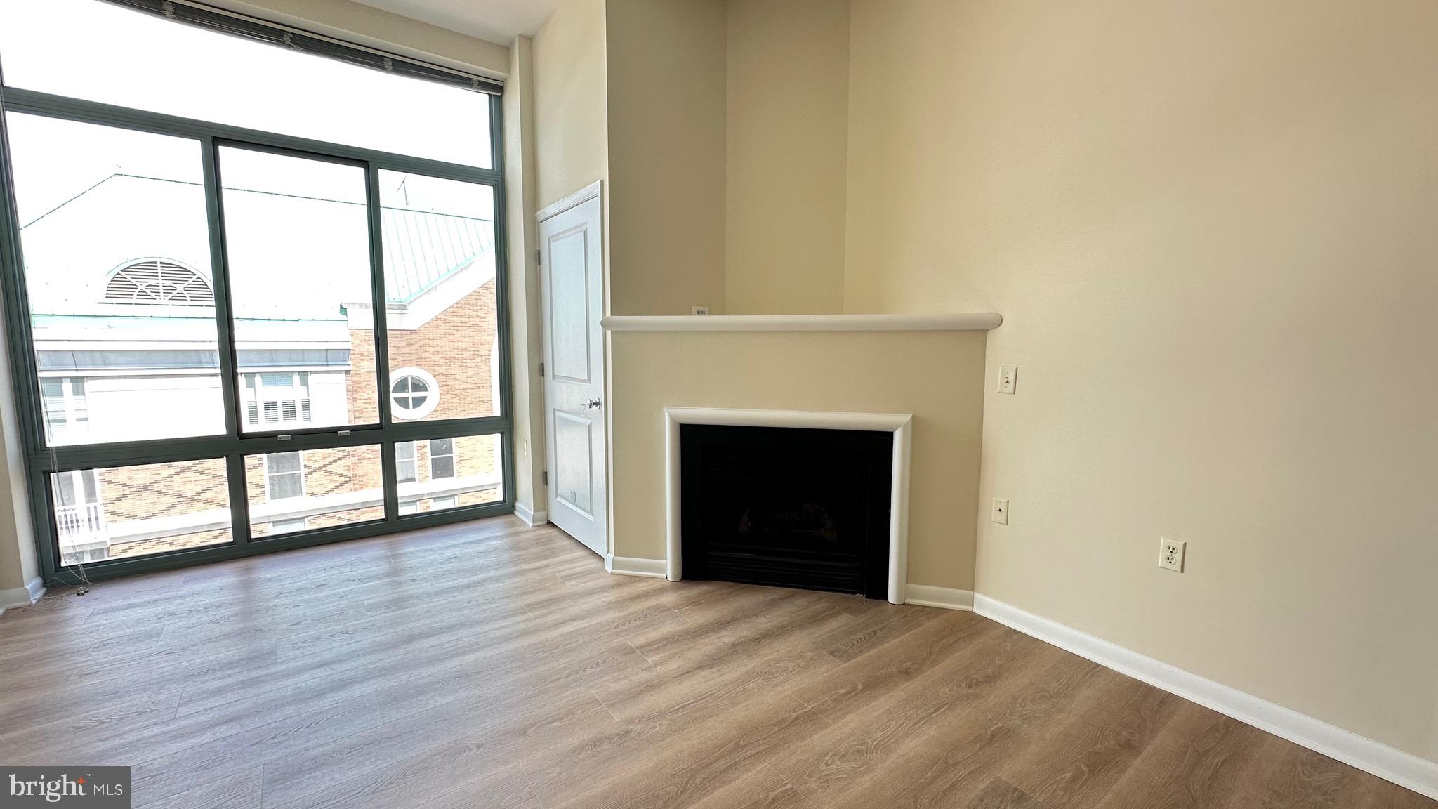 851 N GLEBE ROAD PH07
