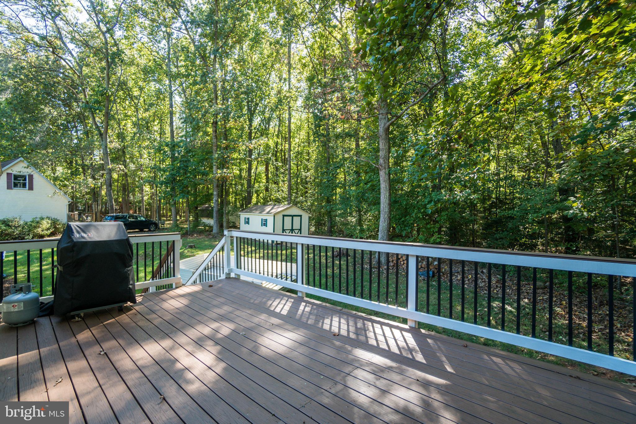 LAKE WILDERNESS - Residential