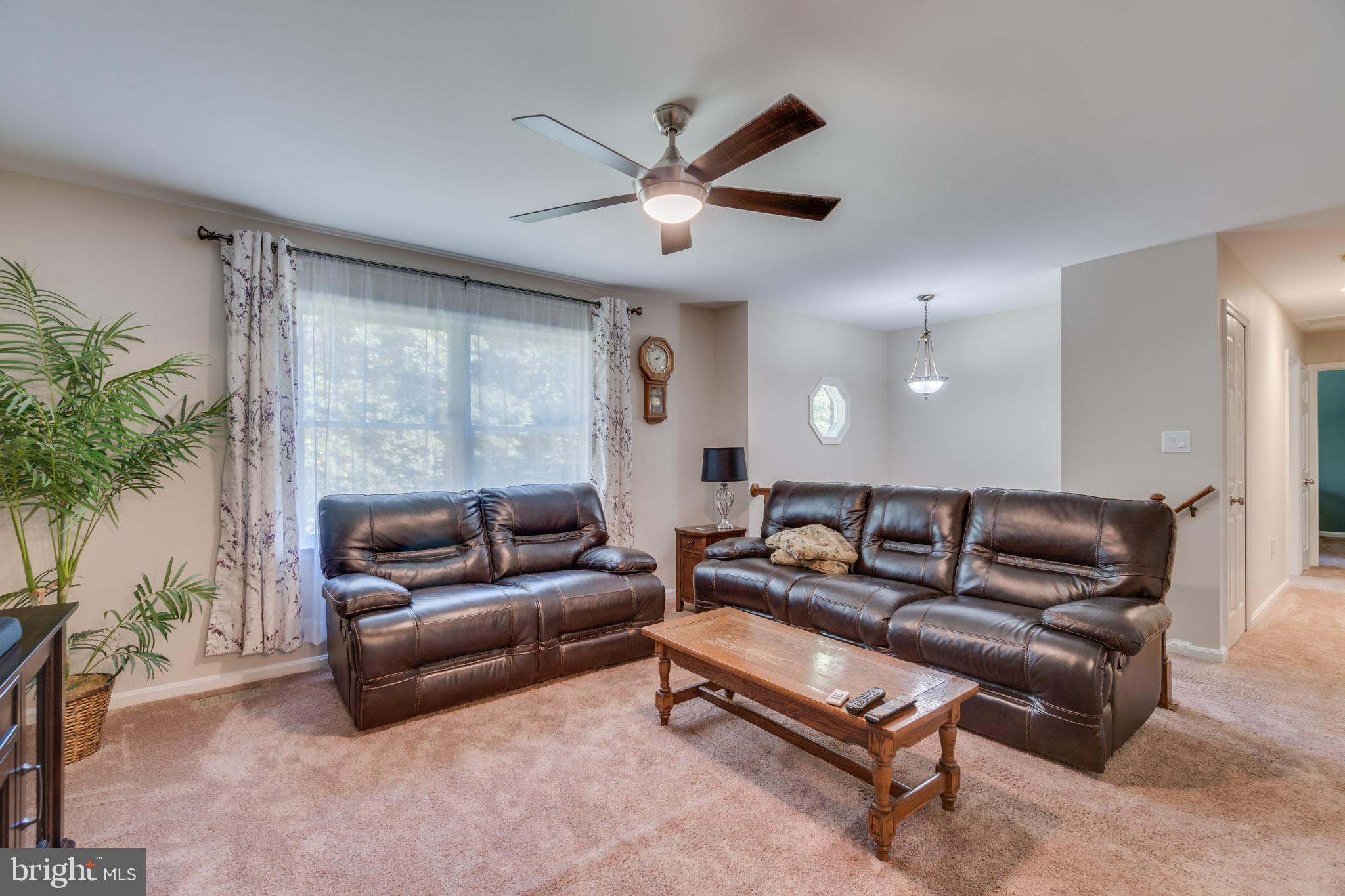 LAKE WILDERNESS - Residential