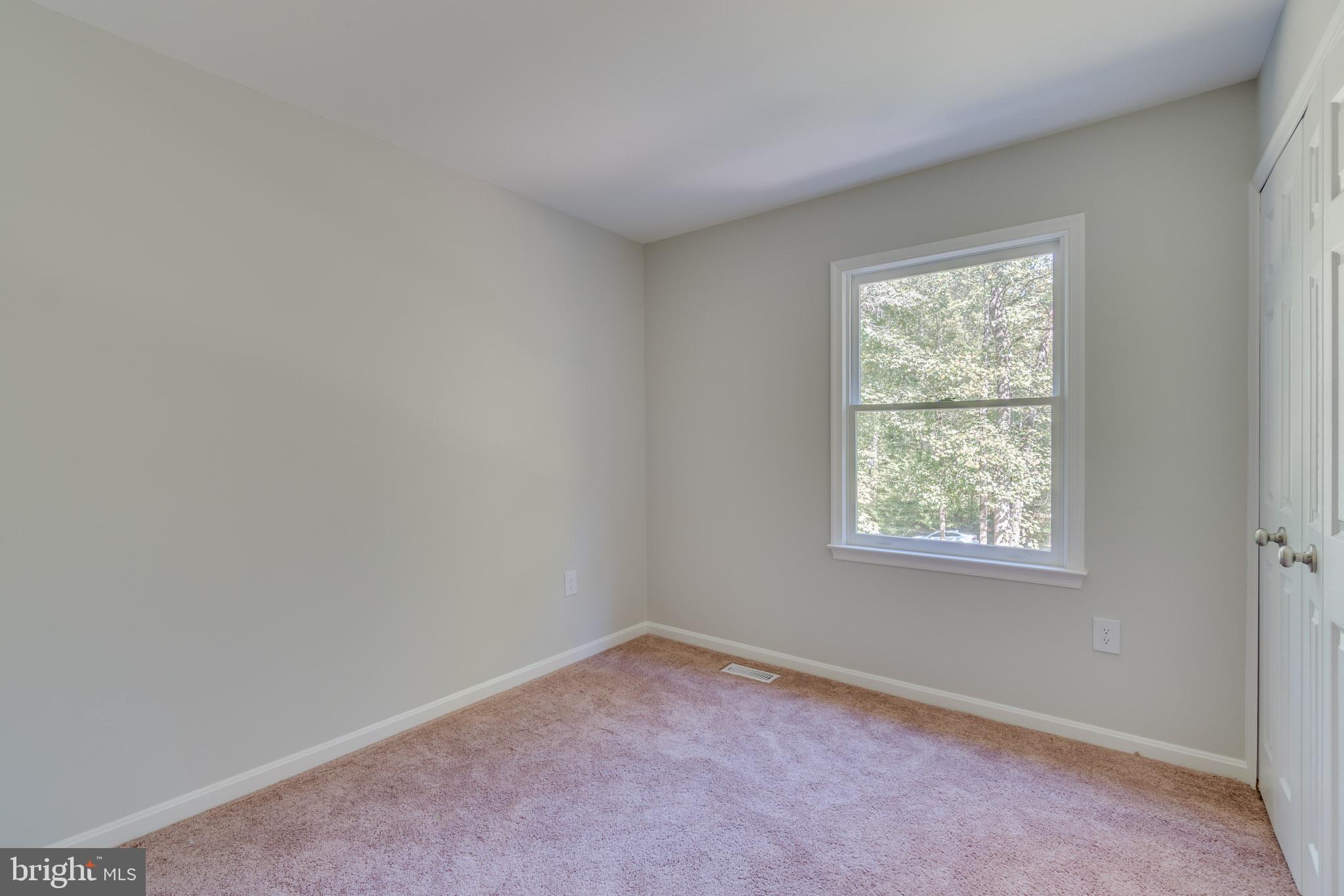 LAKE WILDERNESS - Residential