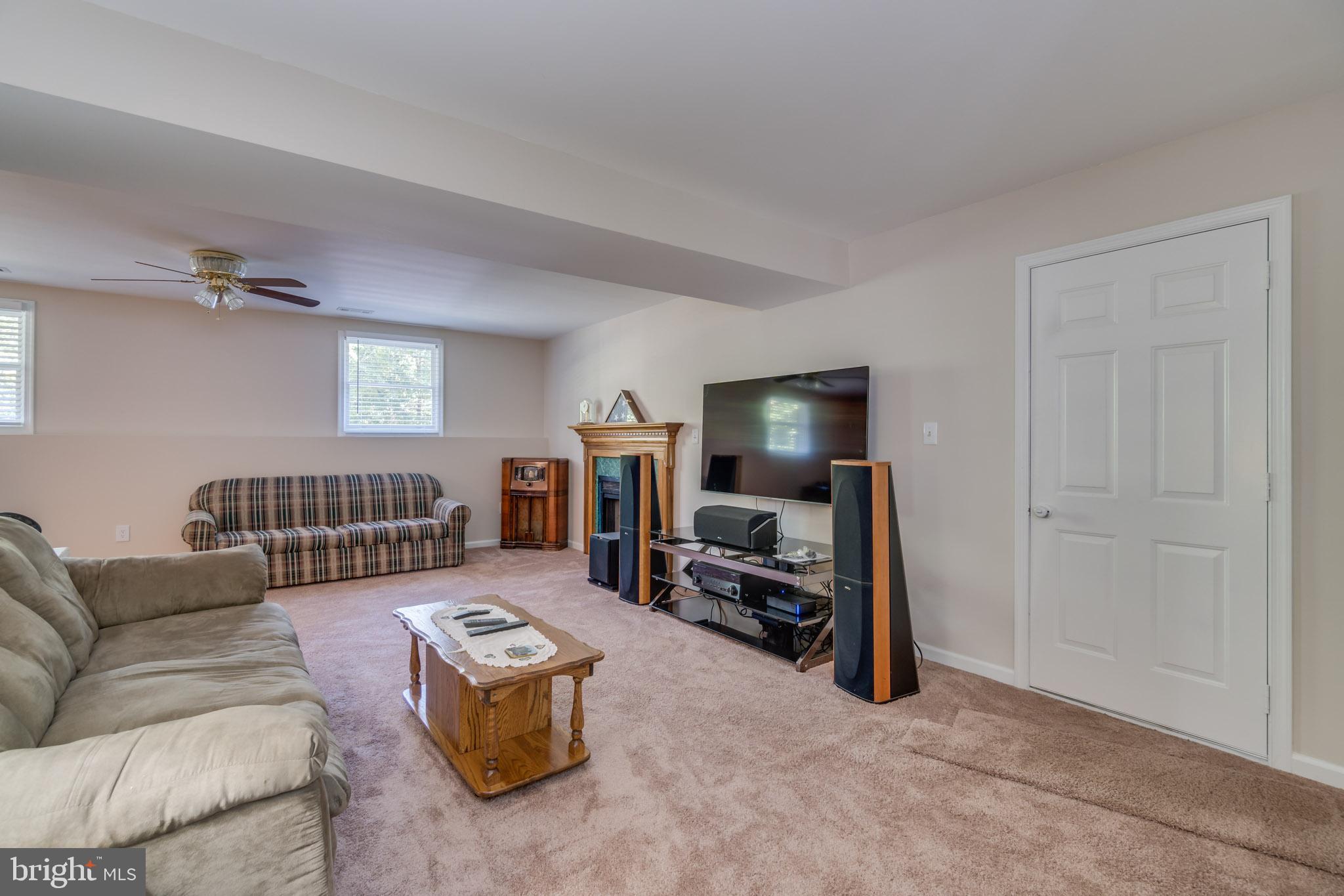 LAKE WILDERNESS - Residential