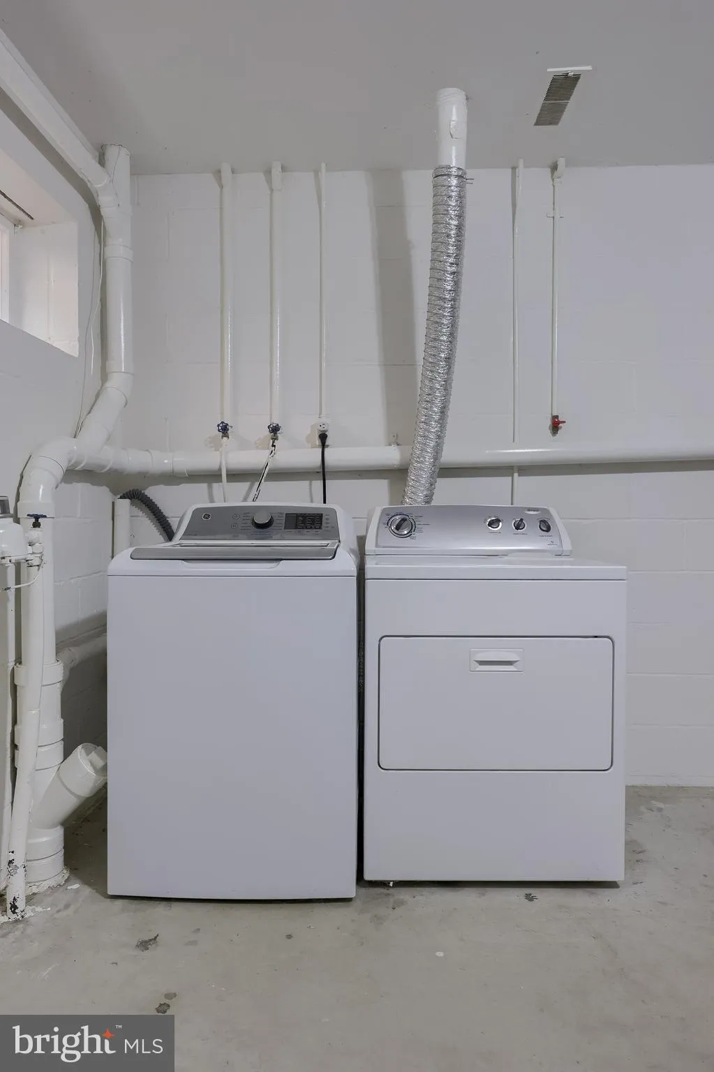 Lancaster, Pennsylvania 17603, United States, 3 Bedrooms Bedrooms, ,3 BathroomsBathrooms,Residential,Active,210078