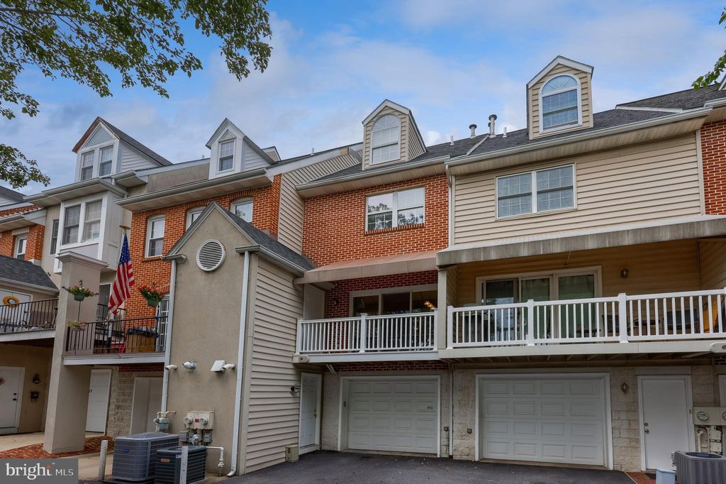 Photo of 353 N Arch Street, LANCASTER, PA 17603 (MLS # PALA2072790)
