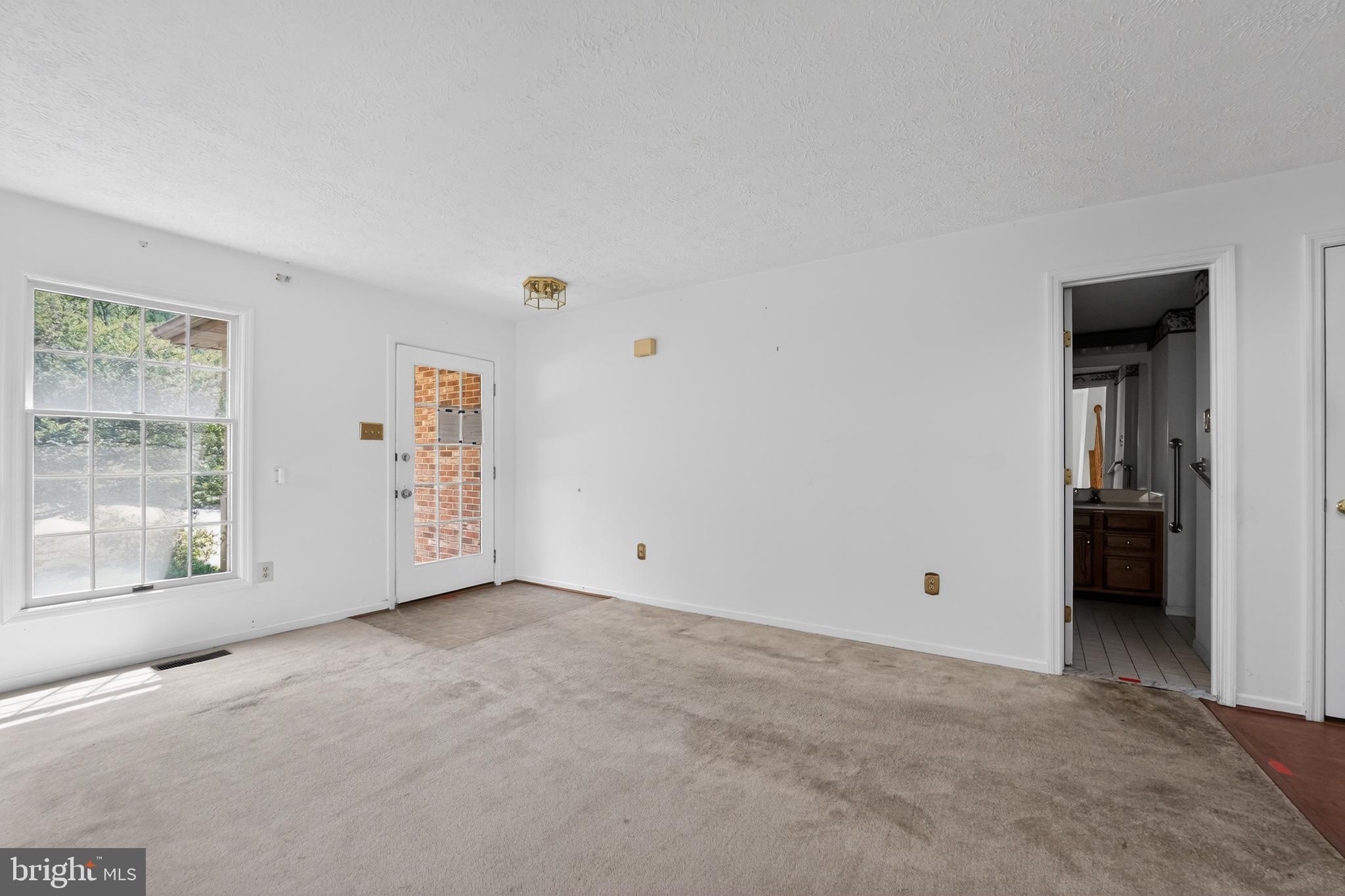 DEERFIELD - Residential