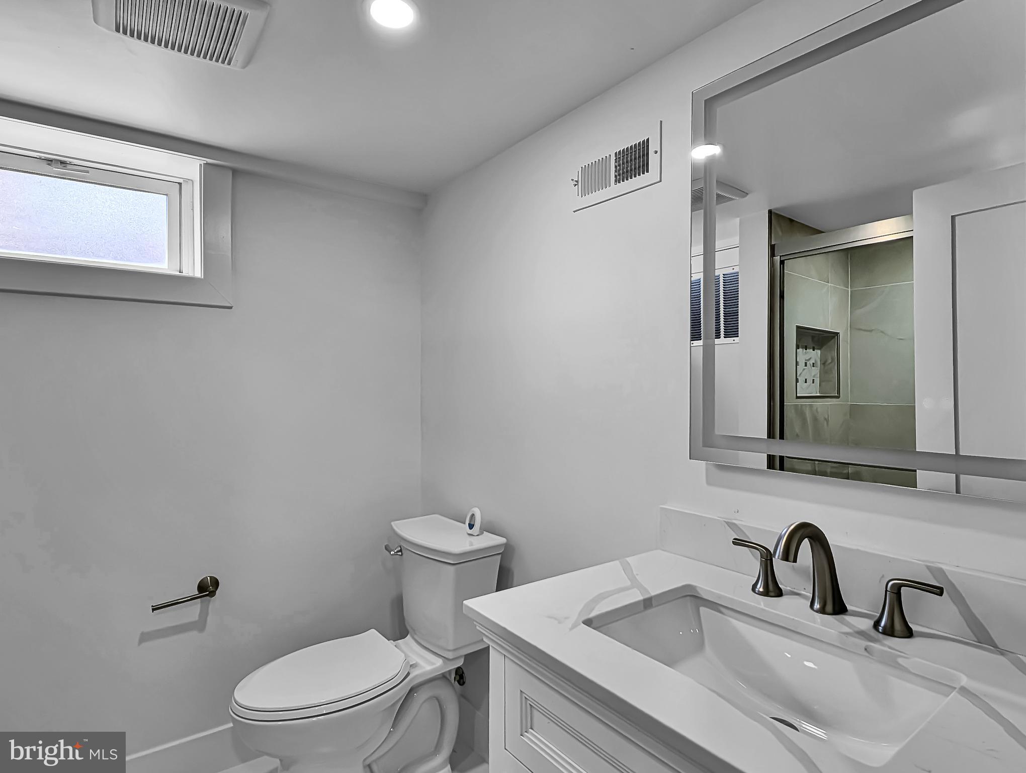 BEVERLY HILLS - Residential