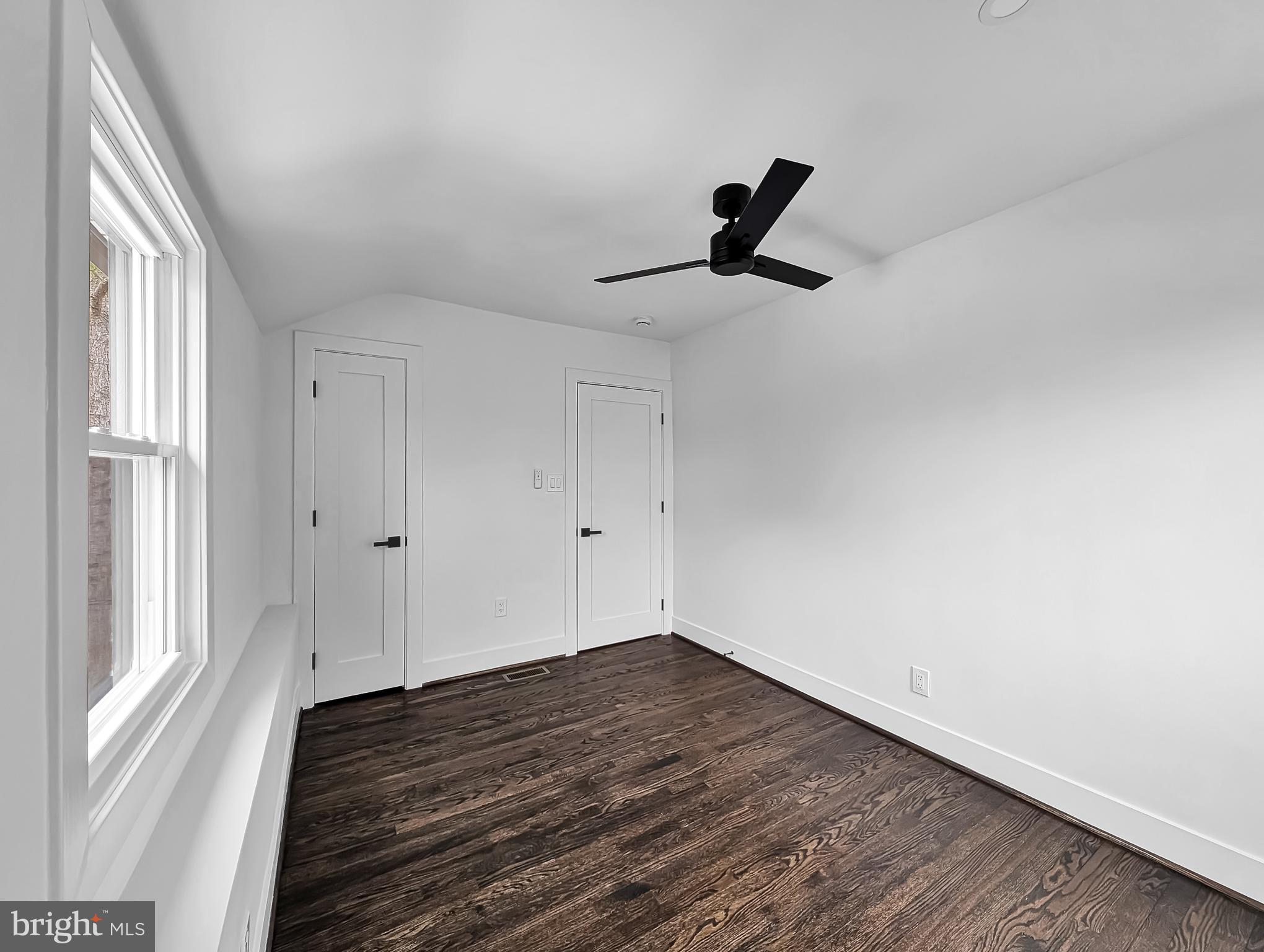 BEVERLY HILLS - Residential