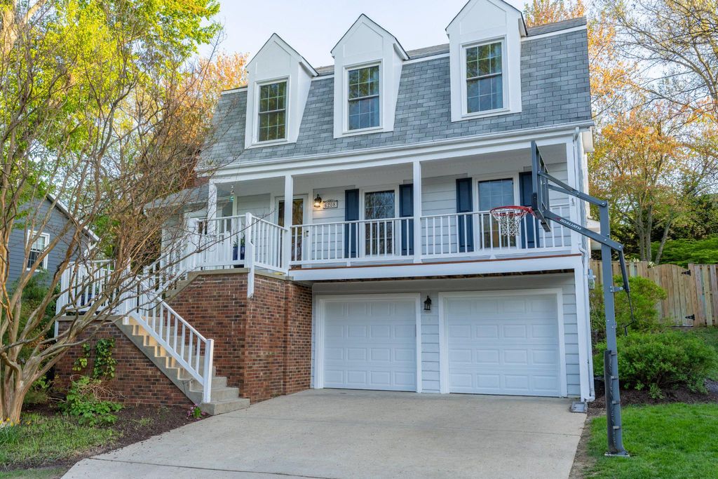 Photo of 6208 Gentle Lane, ALEXANDRIA, VA 22310 (MLS # VAFX2299456)