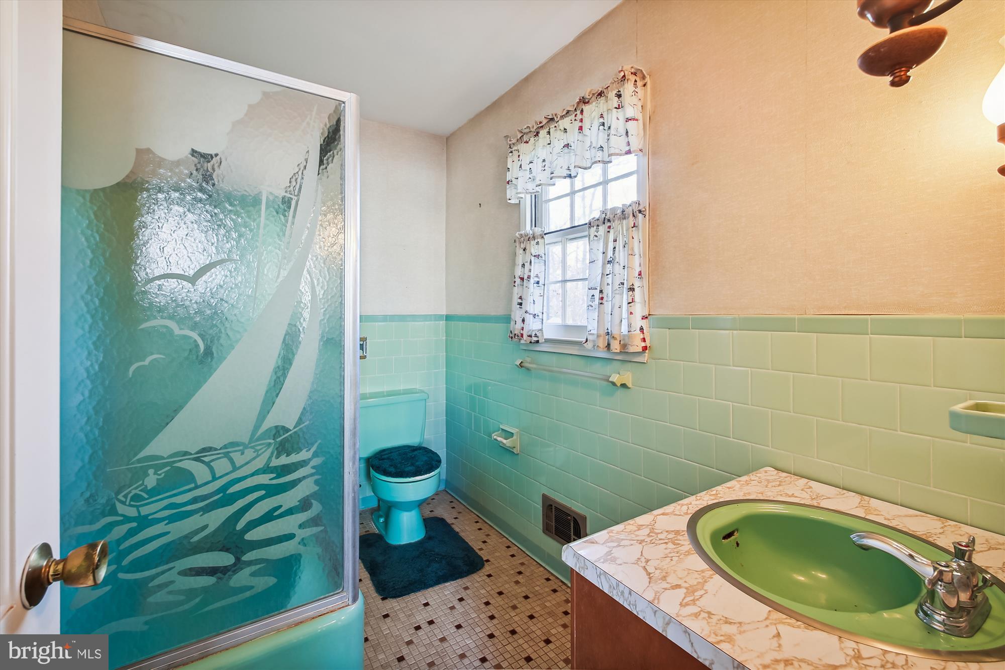 ROUND BAY - Residential