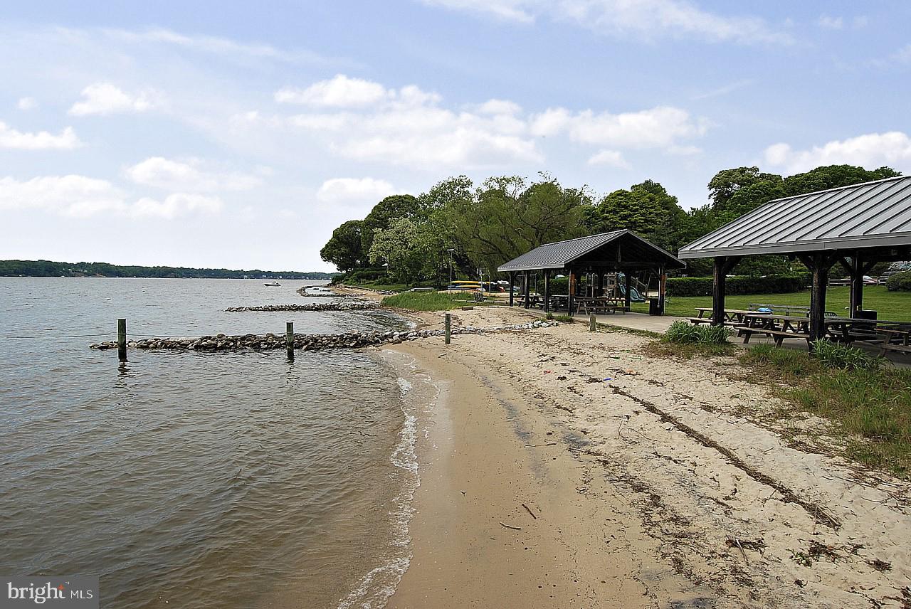 ROUND BAY - Residential