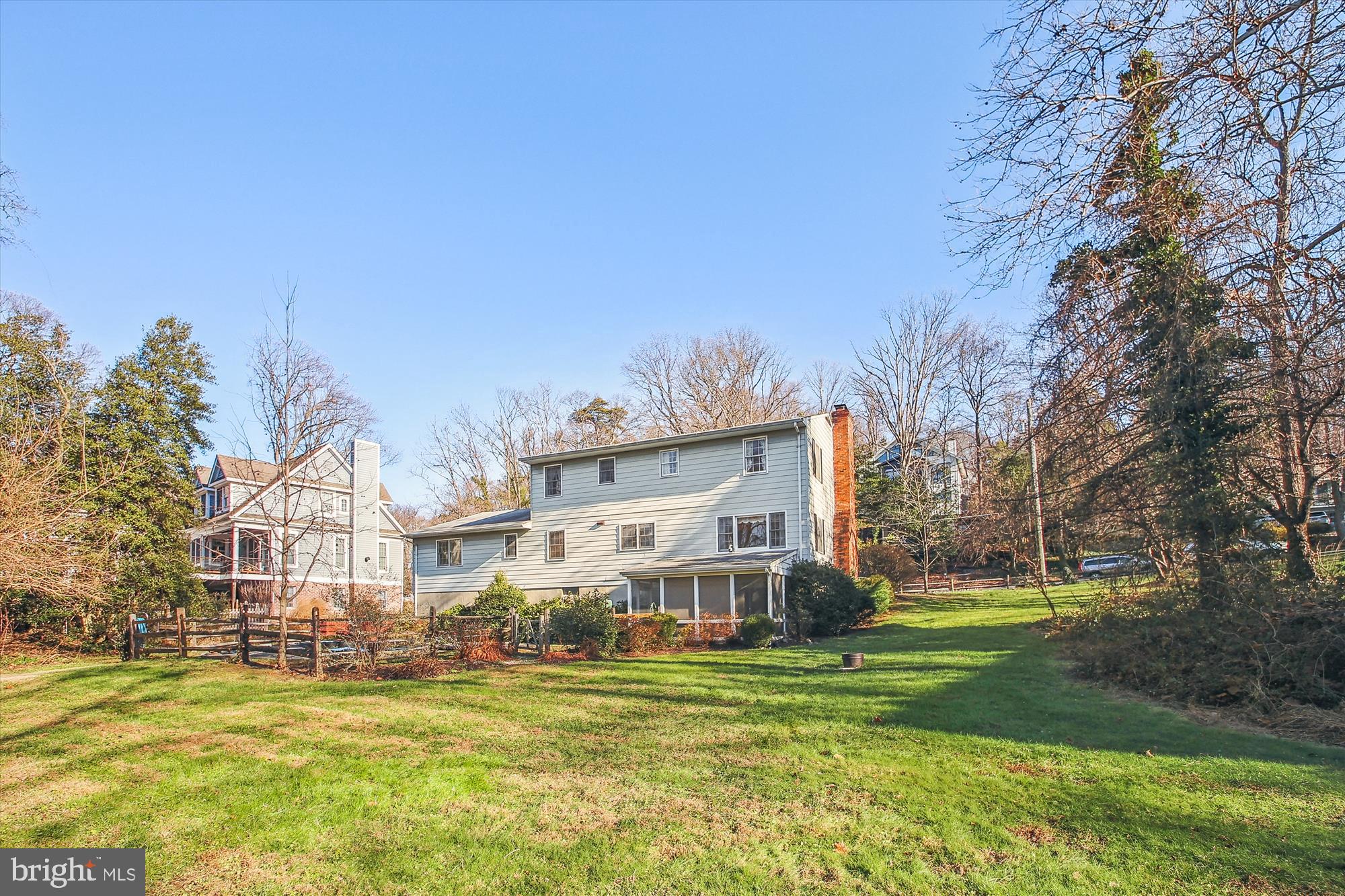 ROUND BAY - Residential