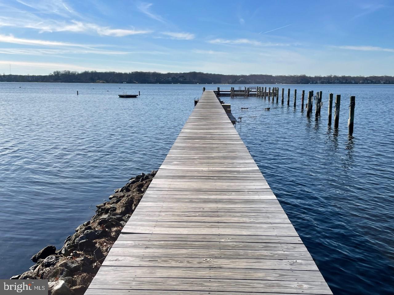 ROUND BAY - Residential