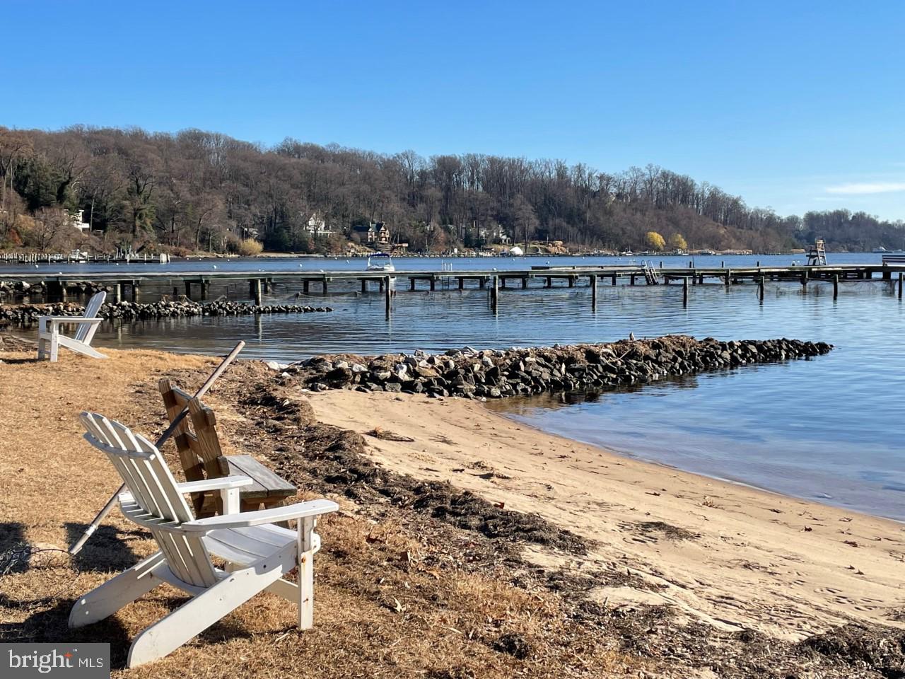 ROUND BAY - Residential