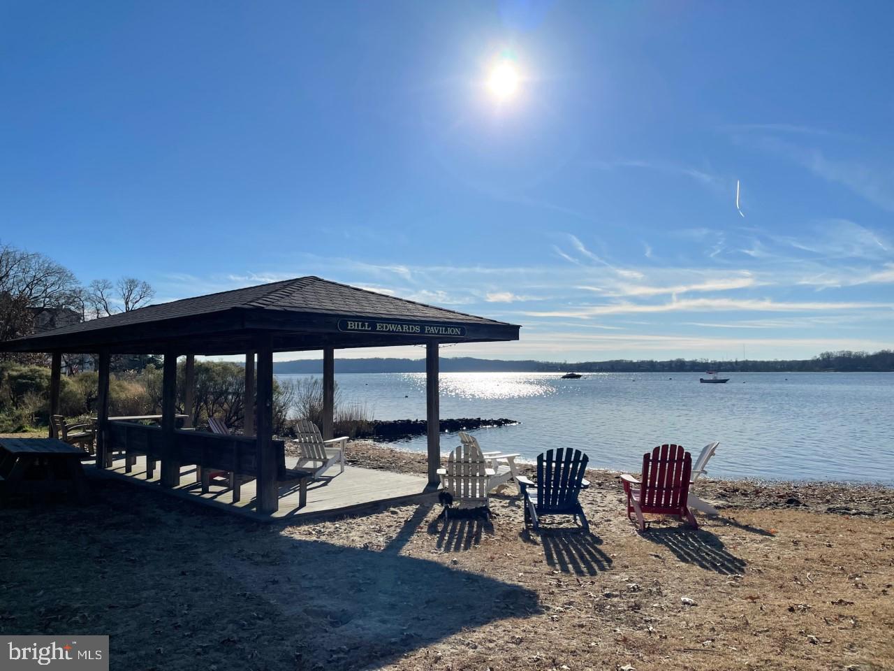 ROUND BAY - Residential