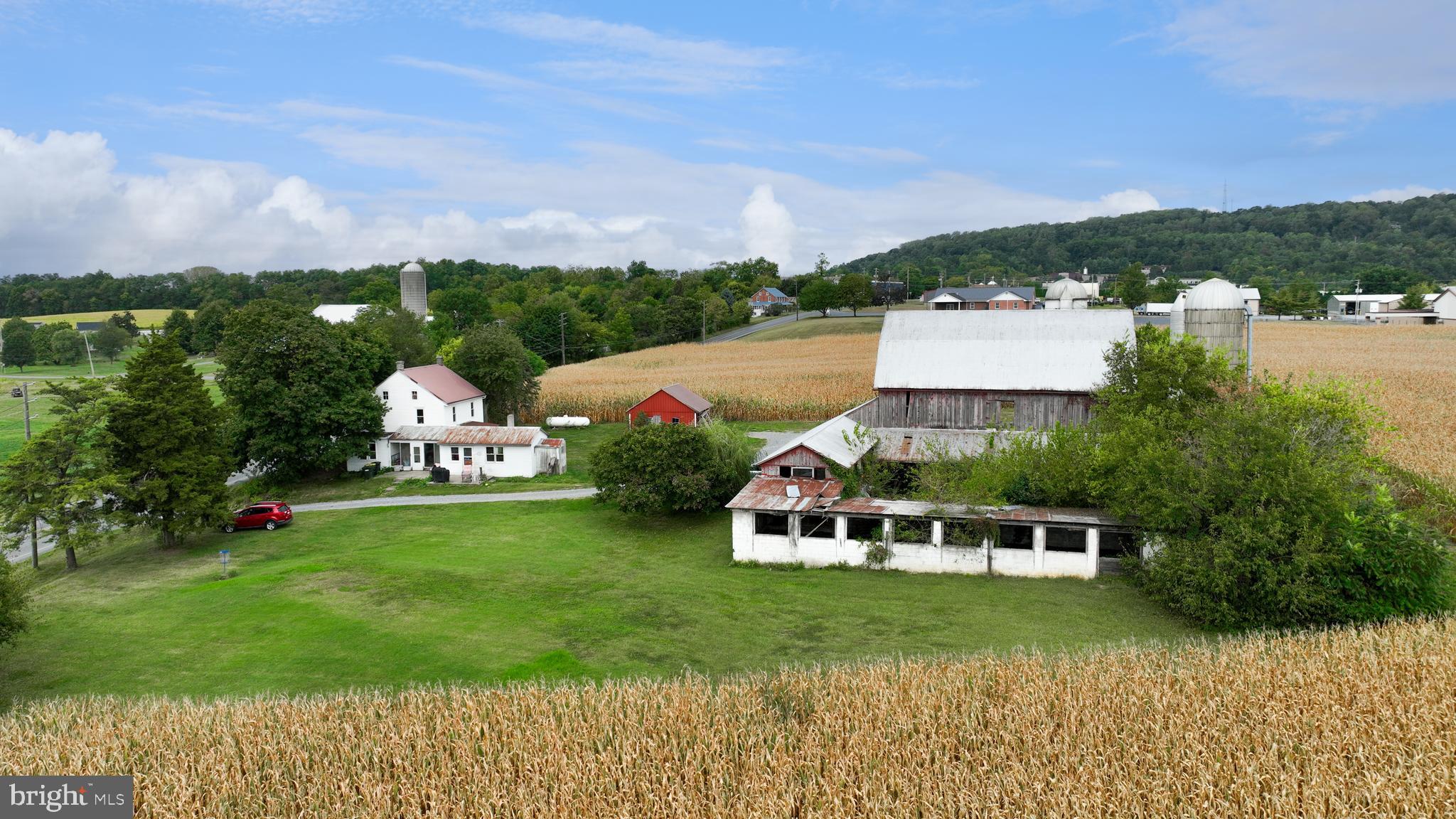 200 PLEASANT VALLEY ROAD