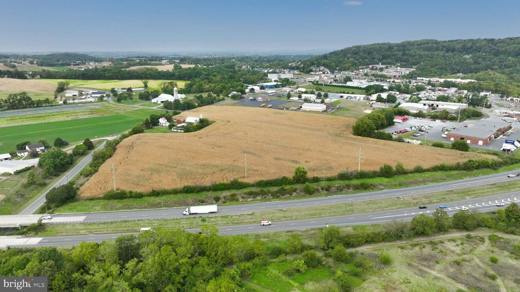Photo of 200 Pleasant Valley Road, EPHRATA, PA 17522 (MLS # PALA2077642)